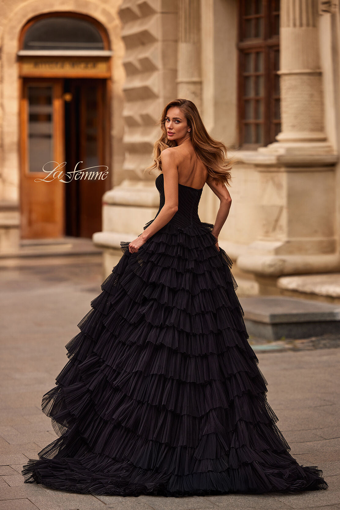 La Femme 33202