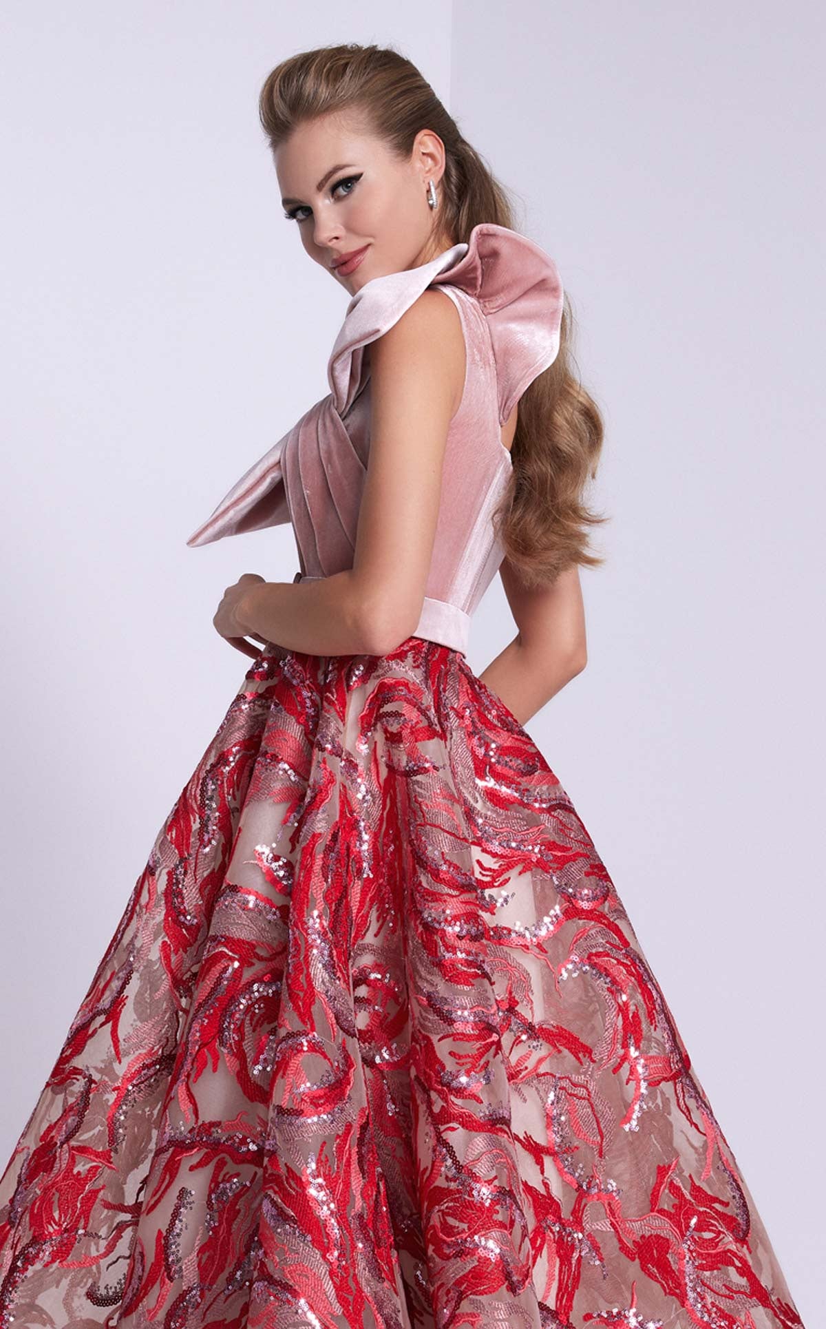 MNM Couture N0576