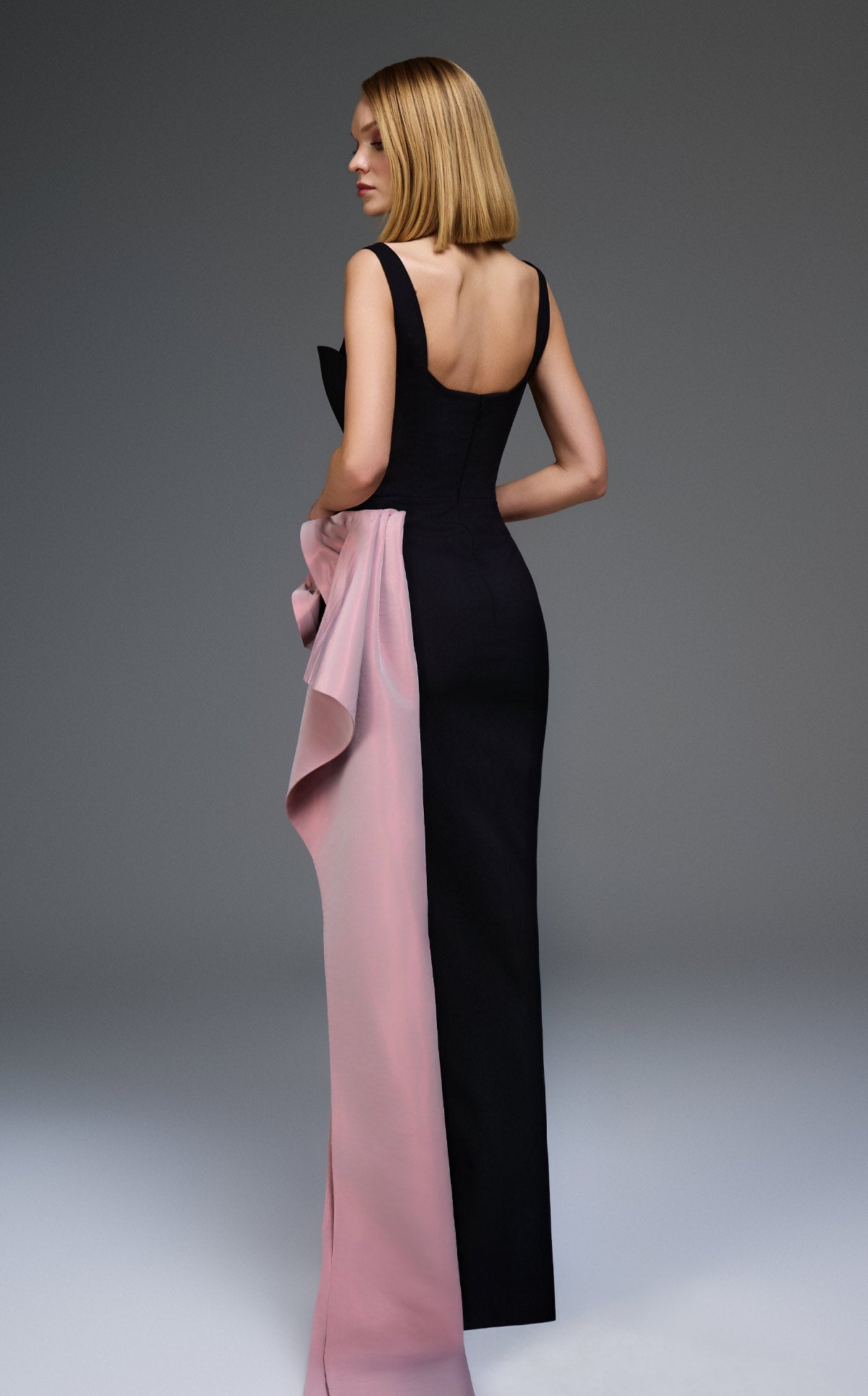 MNM Couture E0117