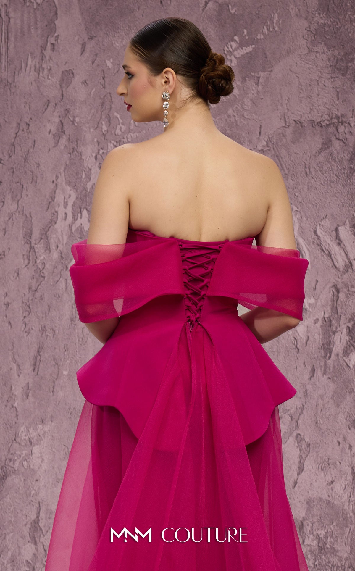 MNM Couture Q1010