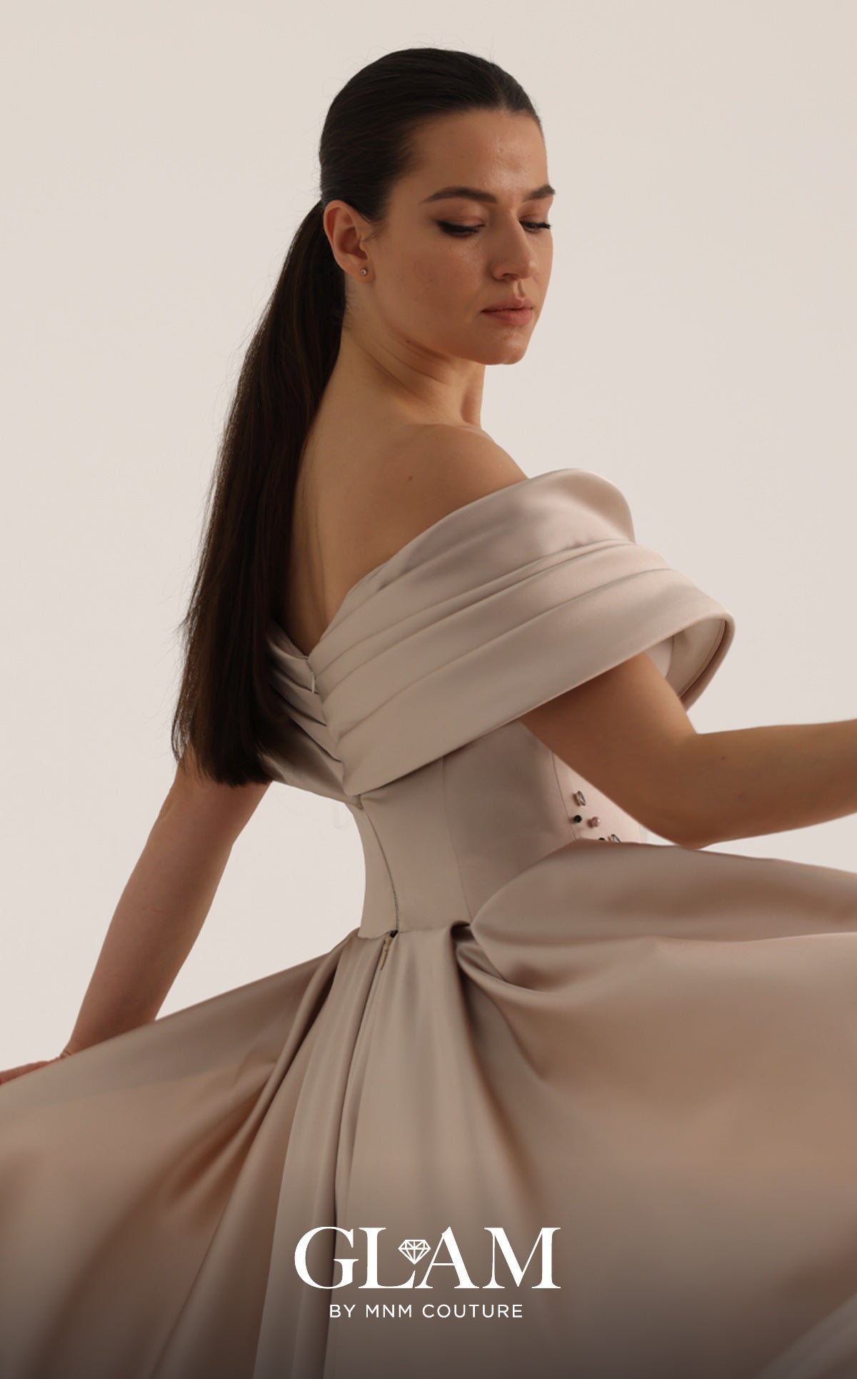 MNM Couture O07834