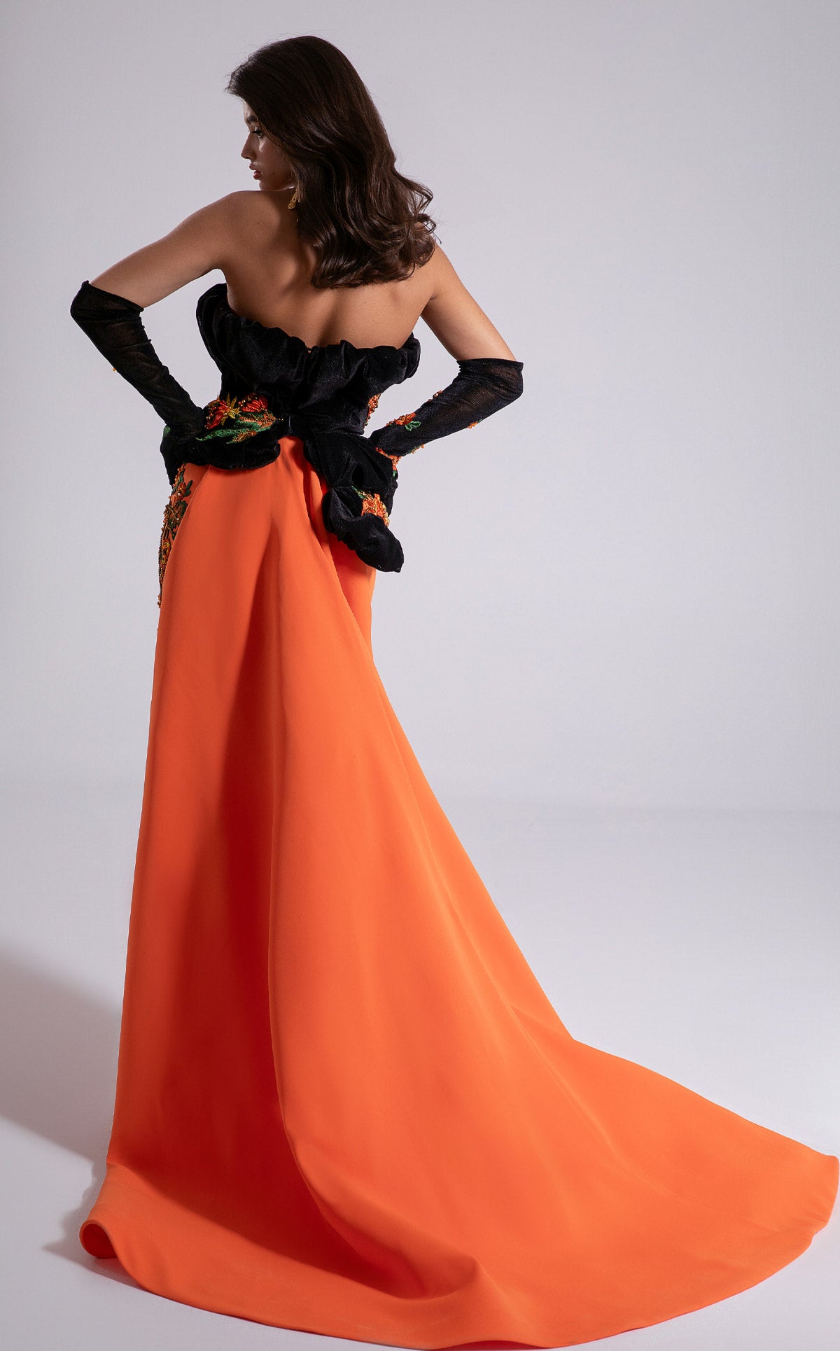 MNM Couture F02902