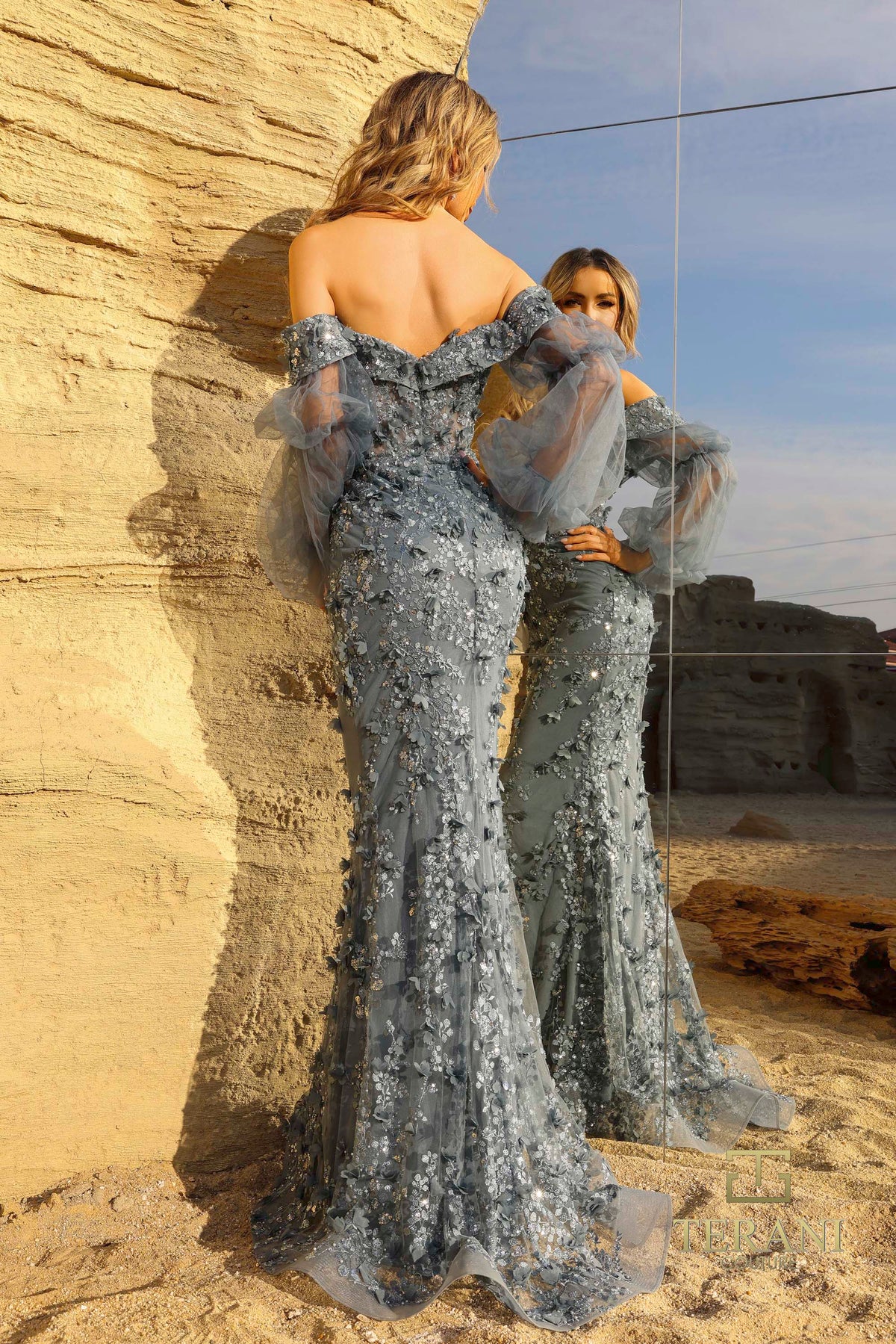 Terani Couture 252E5196
