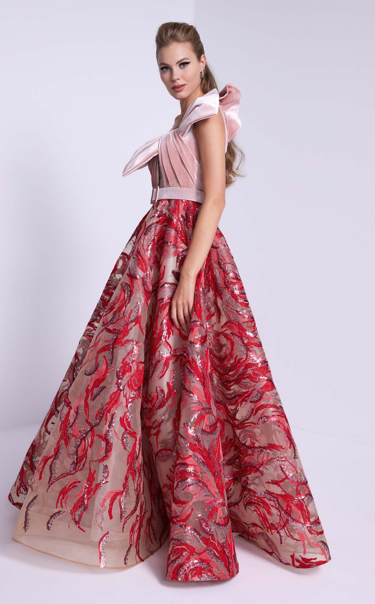 MNM Couture N0576