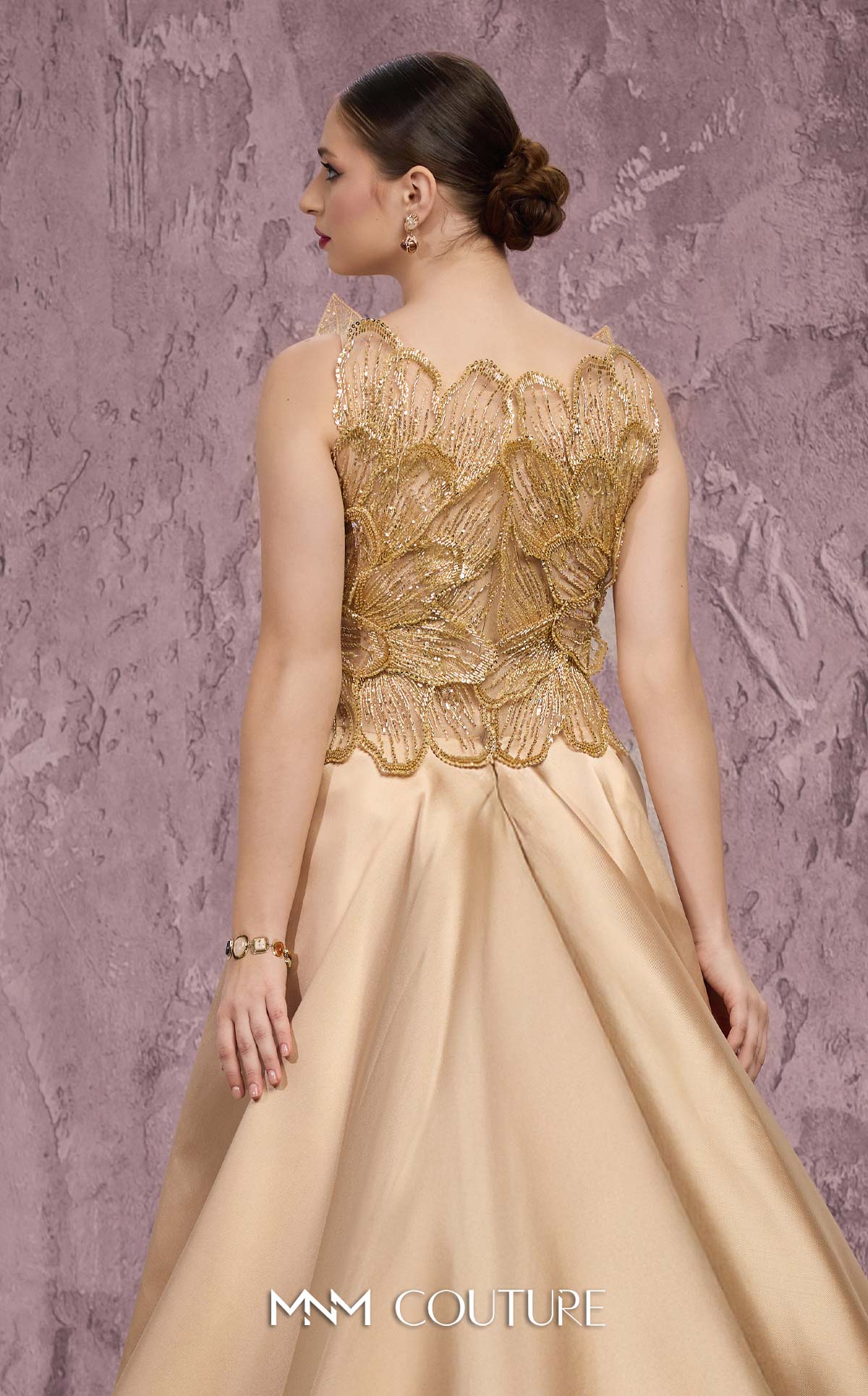 MNM Couture J03186