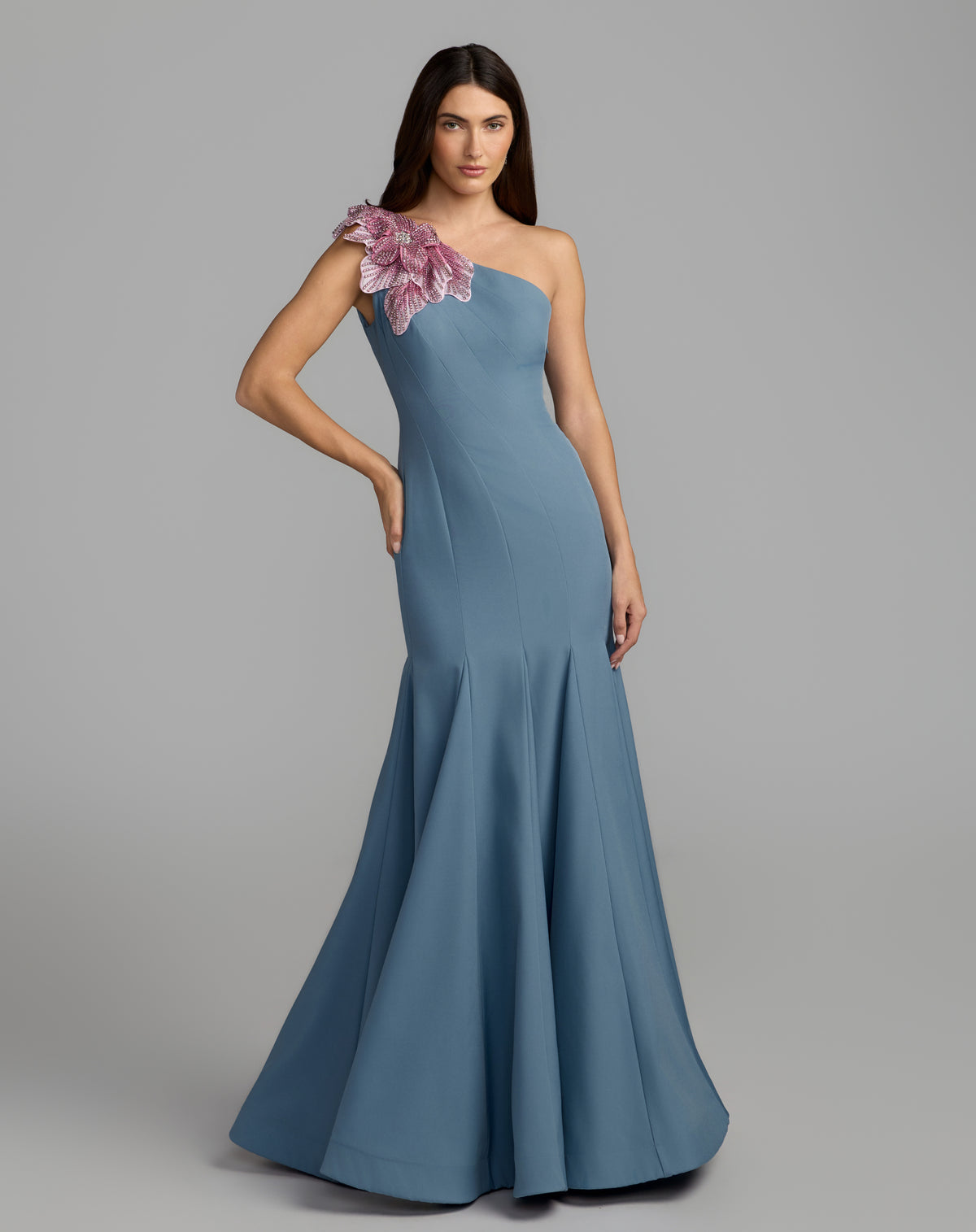 Mac Duggal 11810