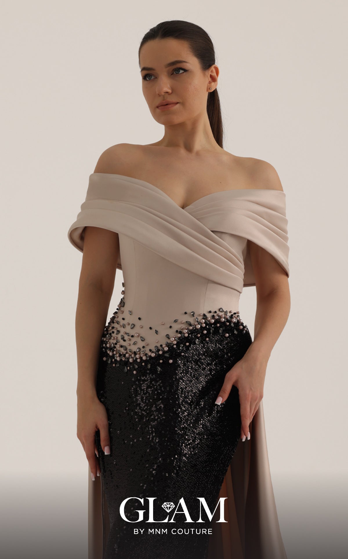 MNM Couture O07834