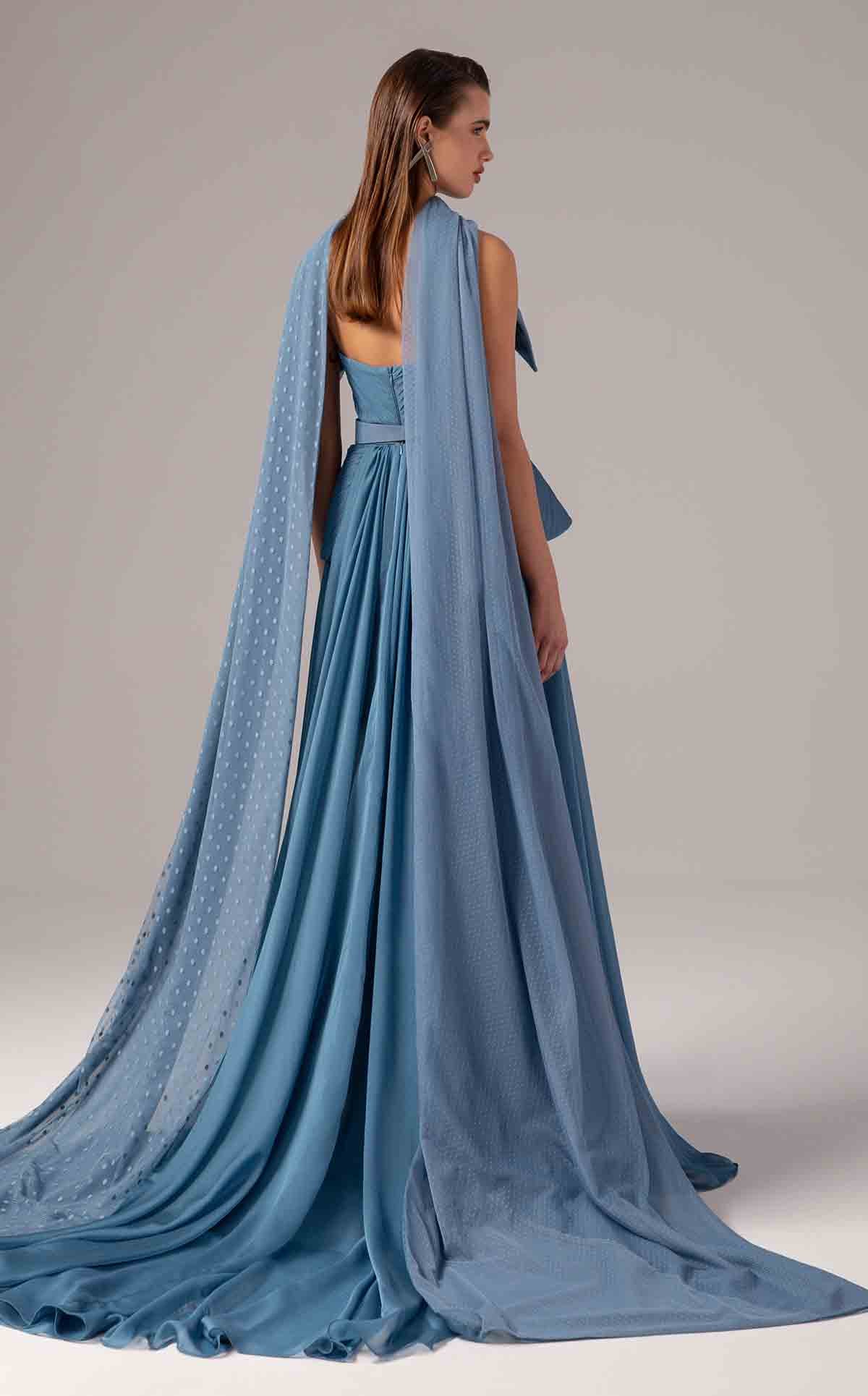 MNM Couture E0096