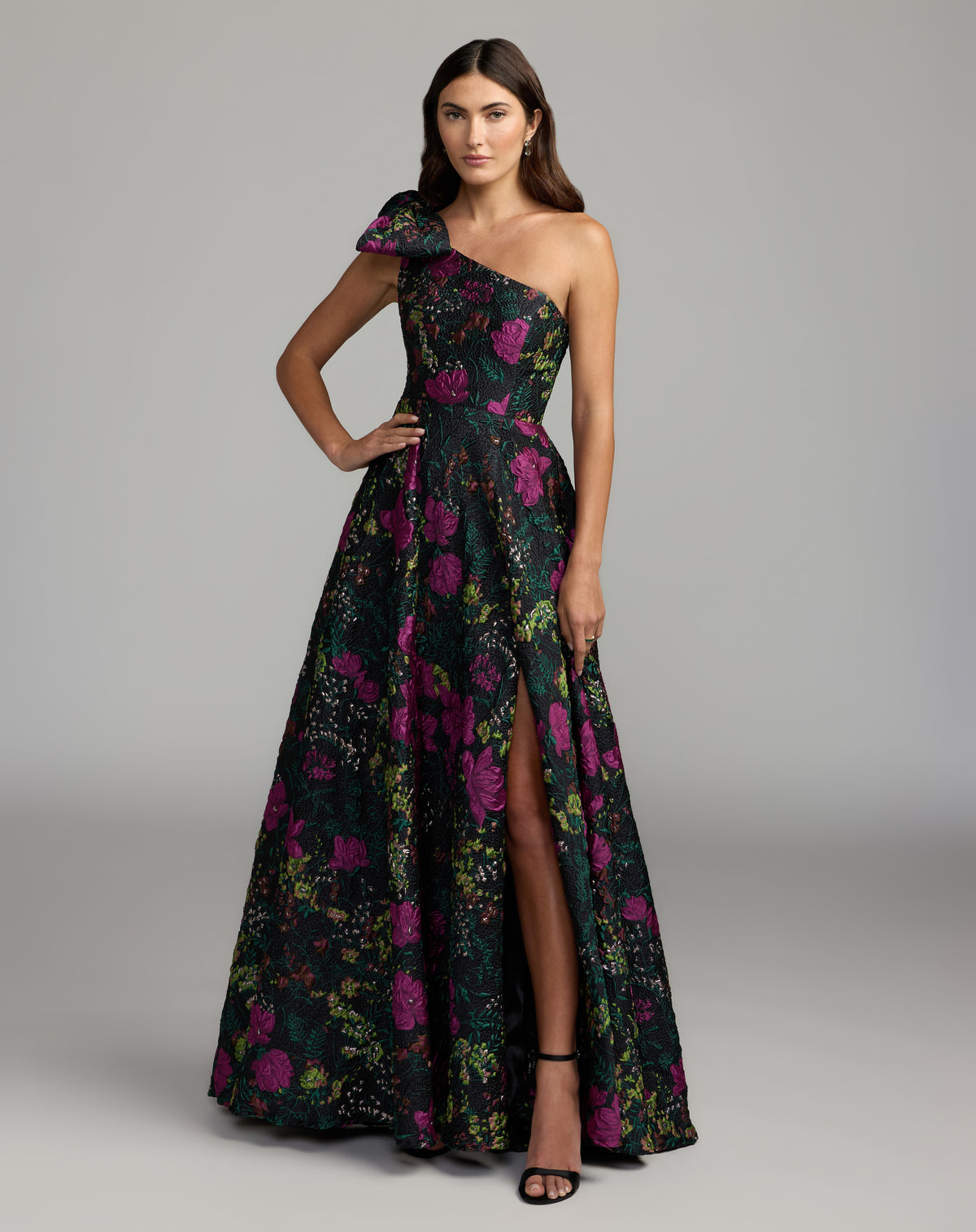 Mac Duggal 11919