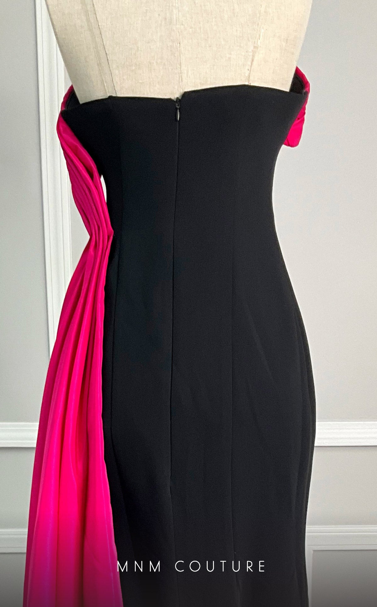MNM Couture V07378
