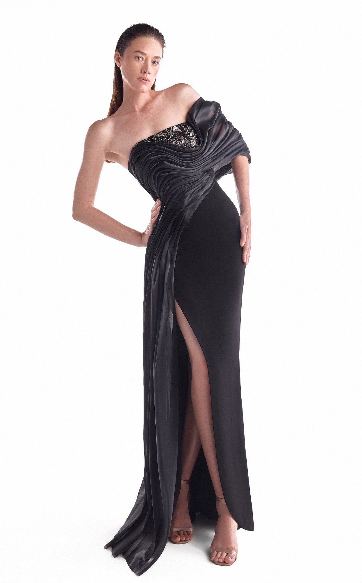 MNM Couture G2111 BLACK