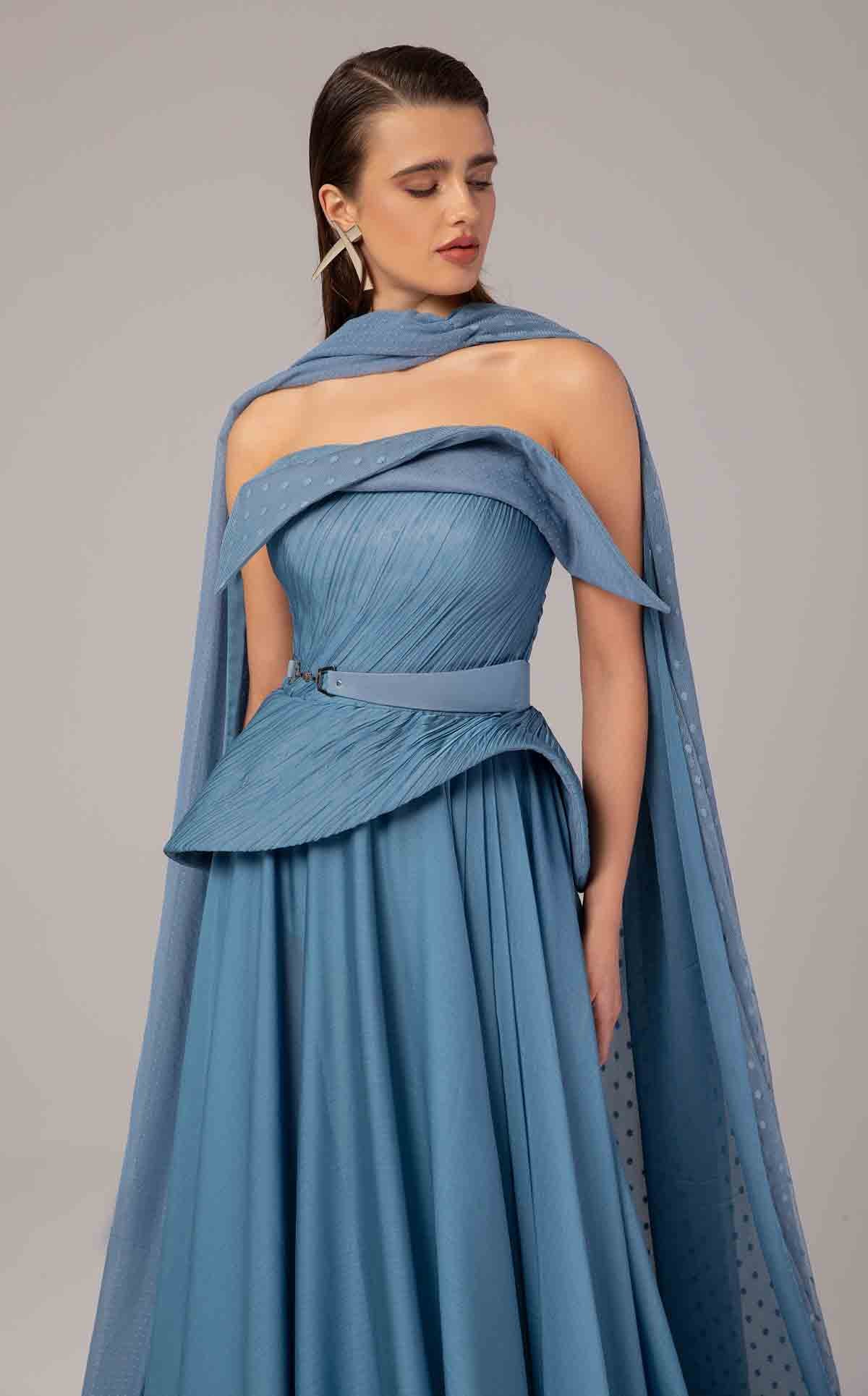 MNM Couture E0096