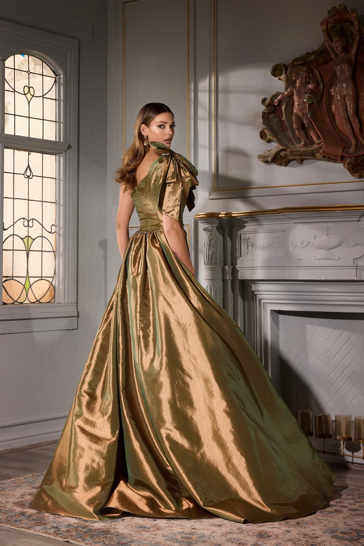 Terani Couture 252E5531 Gold