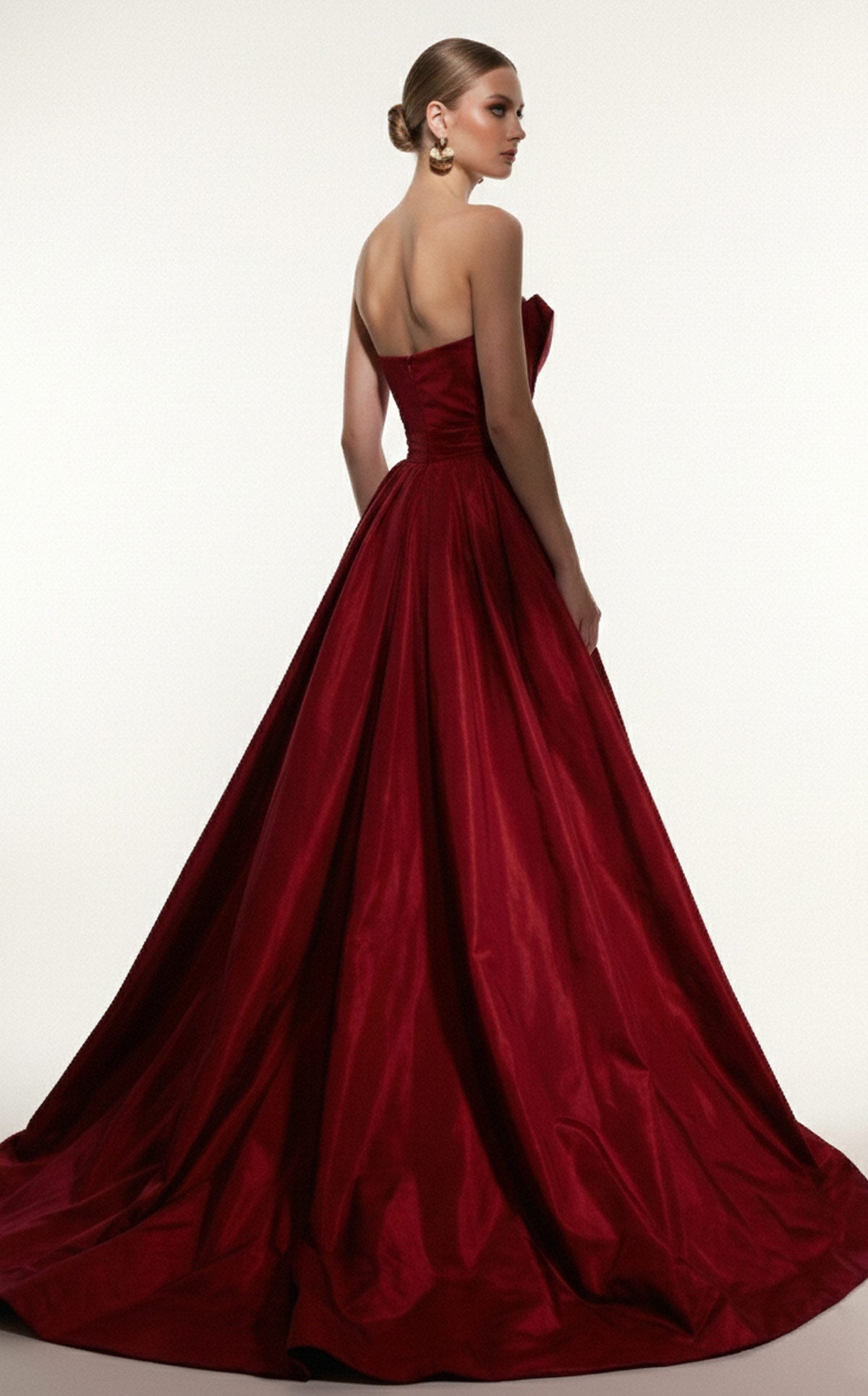 MNM Couture F03006