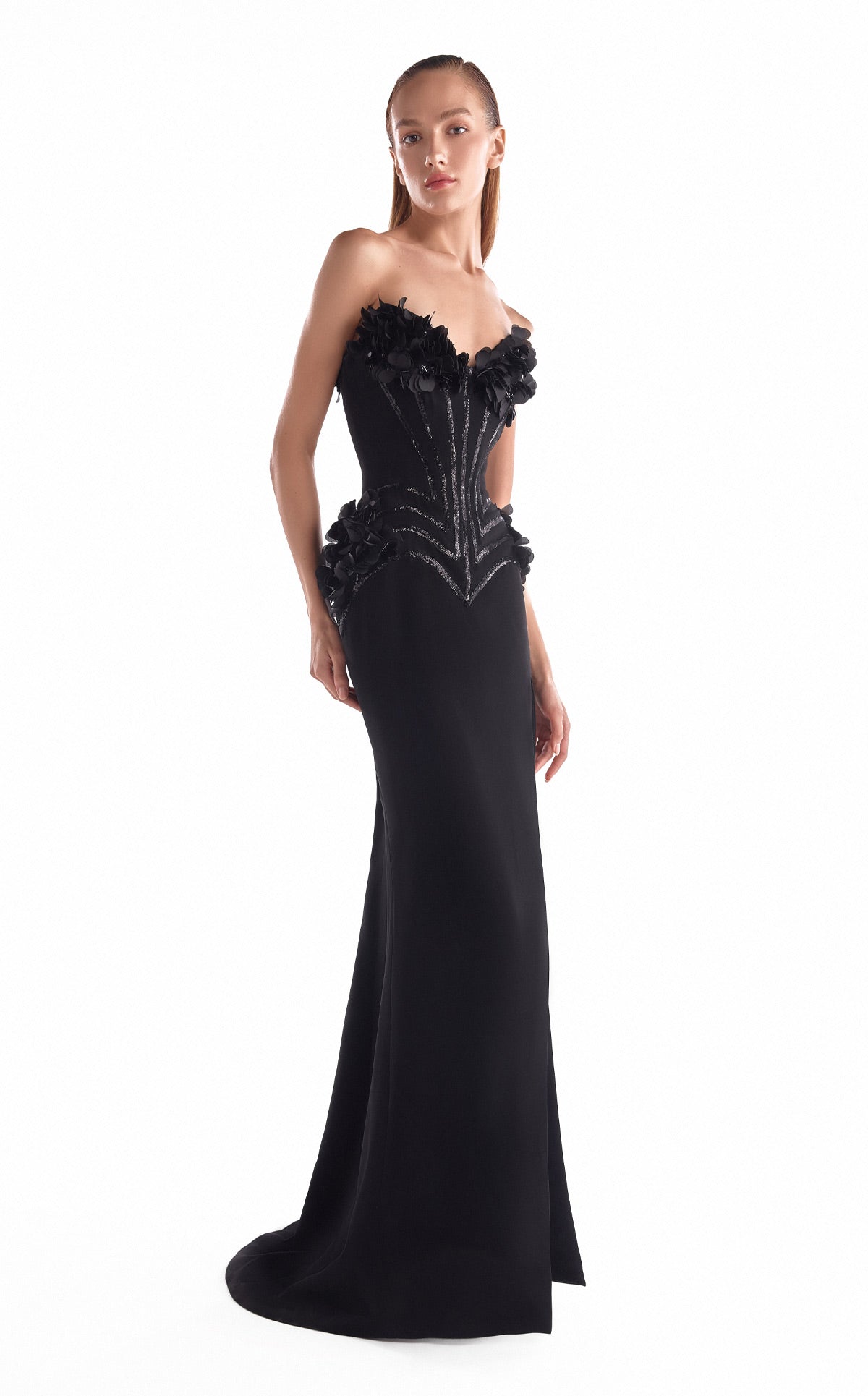 MNM Couture G2115