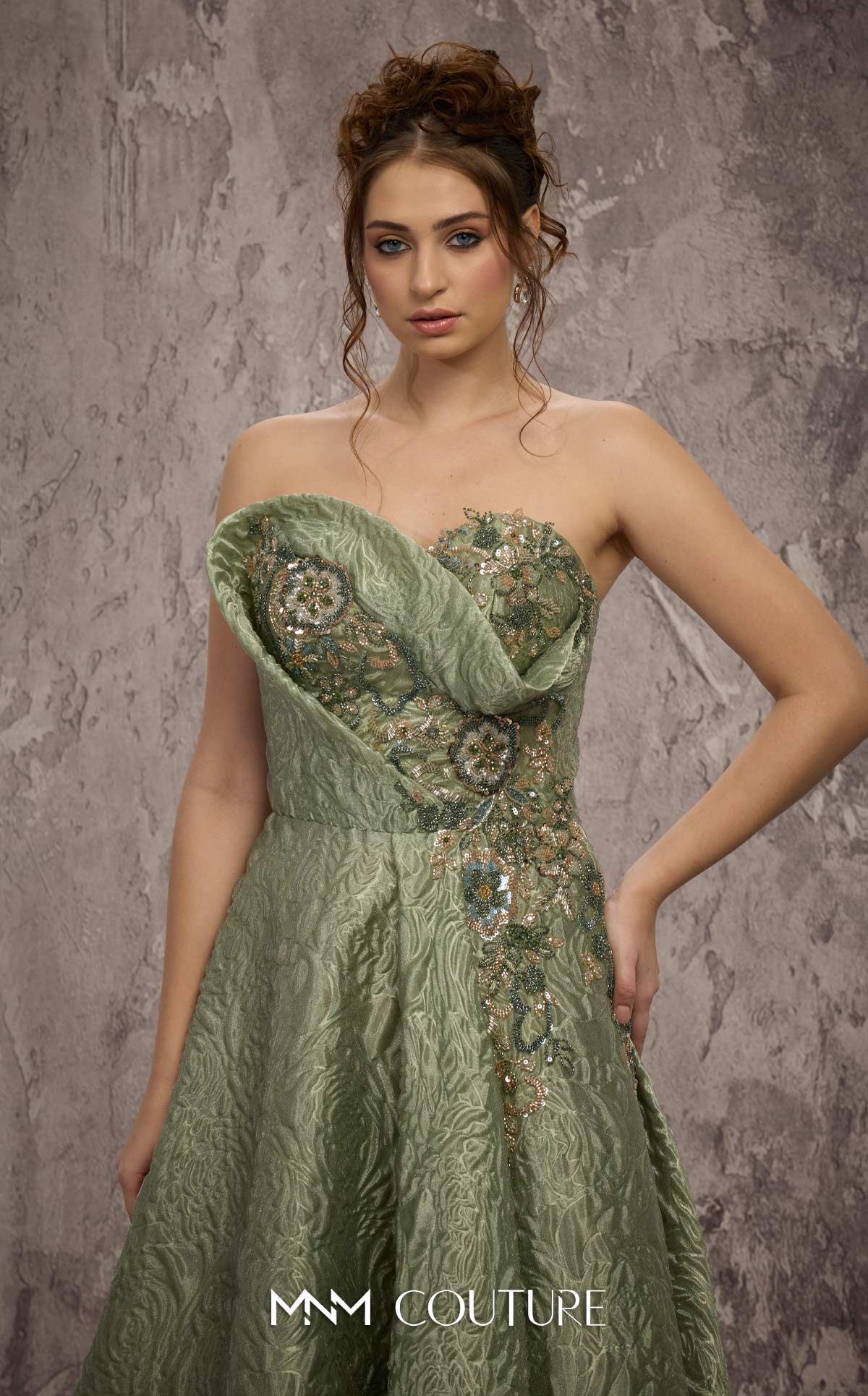 MNM Couture Q3355