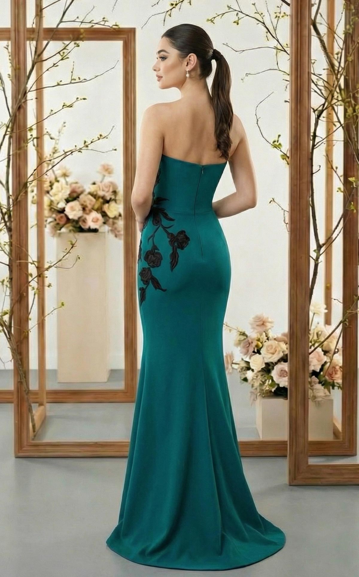 MNM Couture N0700