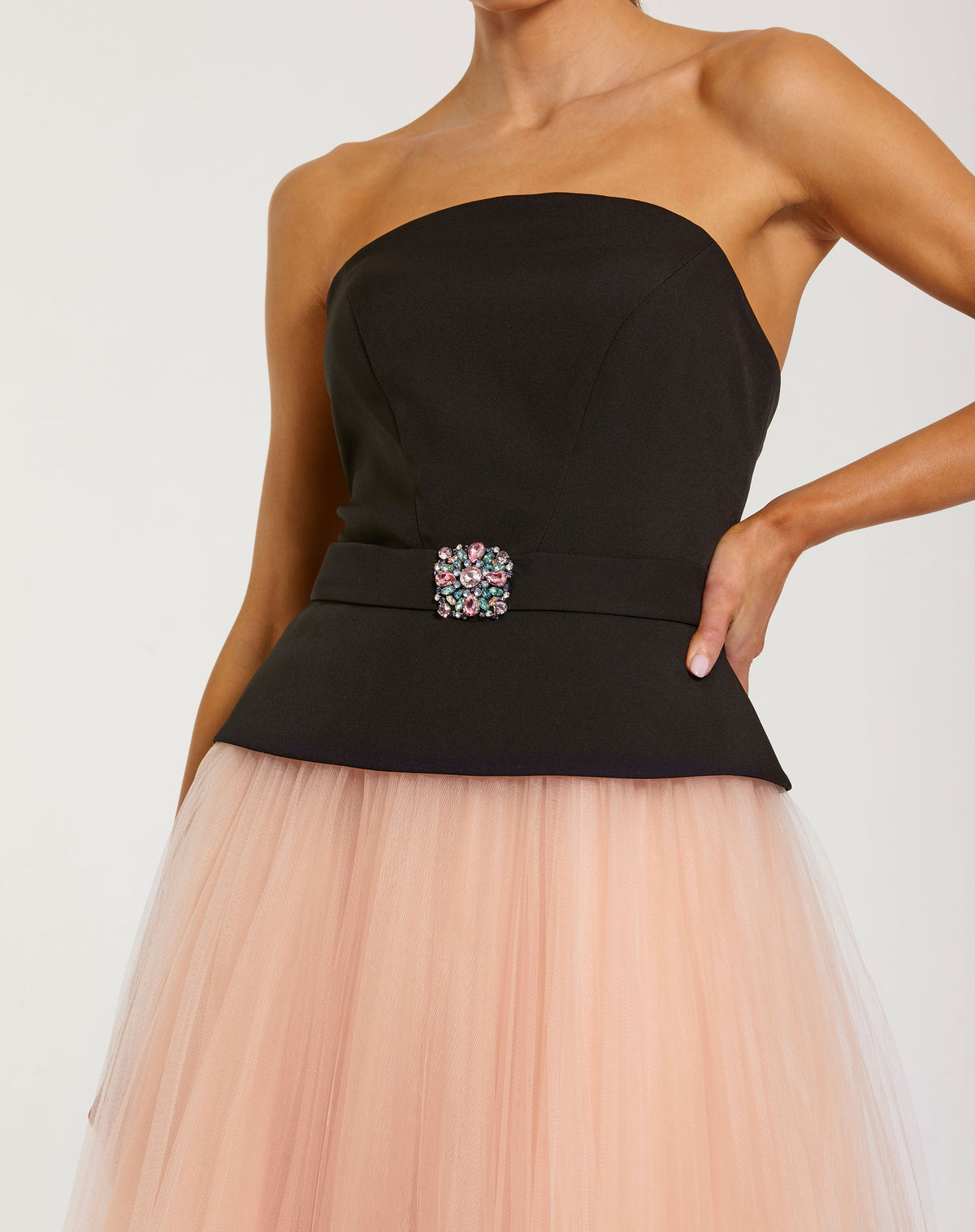 Mac Duggal 50063