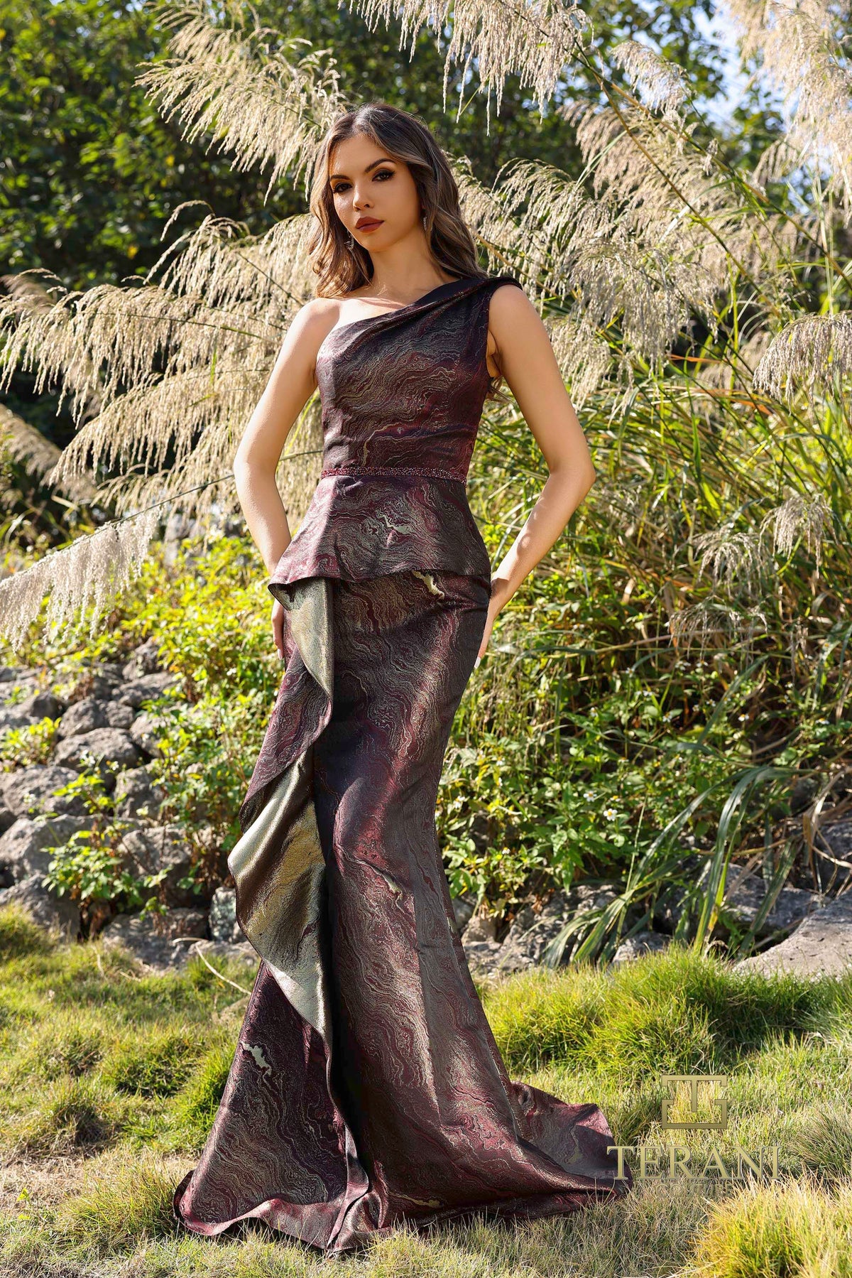 Terani Couture 252E5159