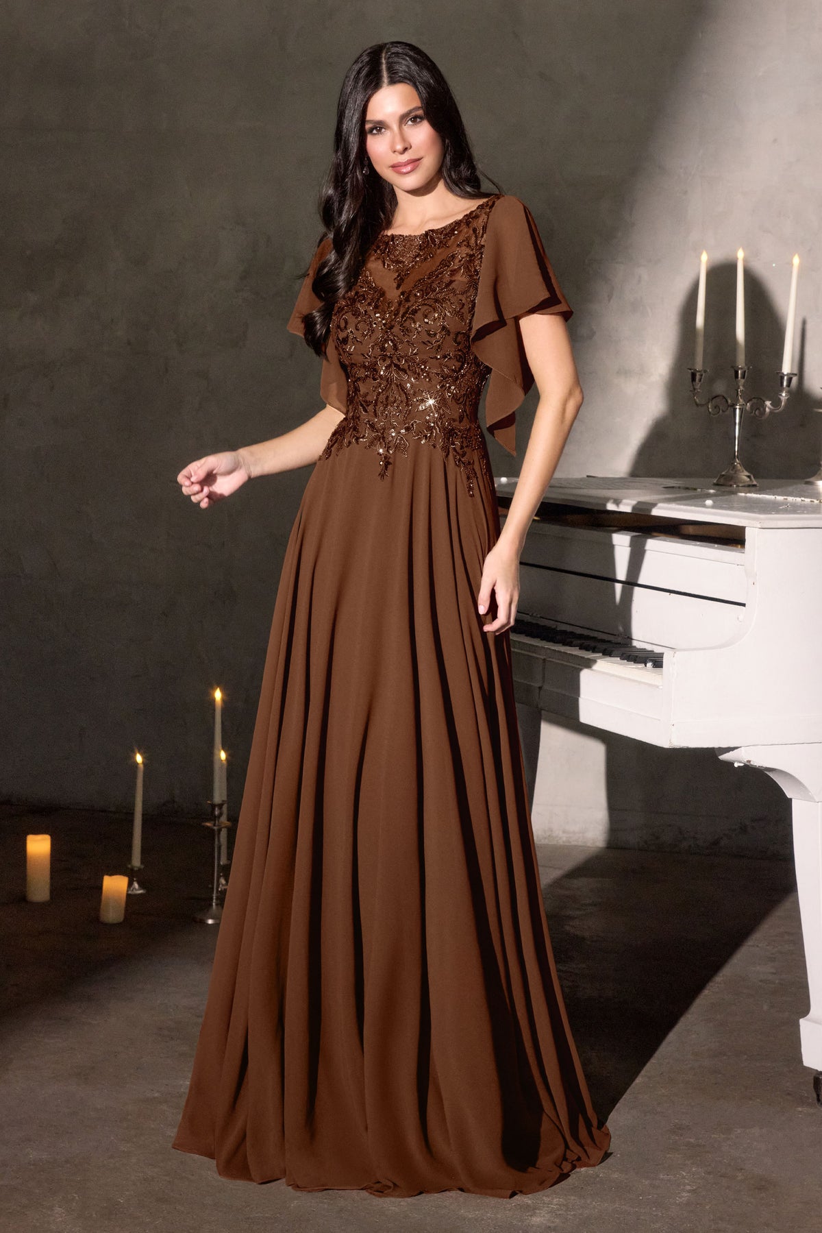 Ladivine CL09 BROWN