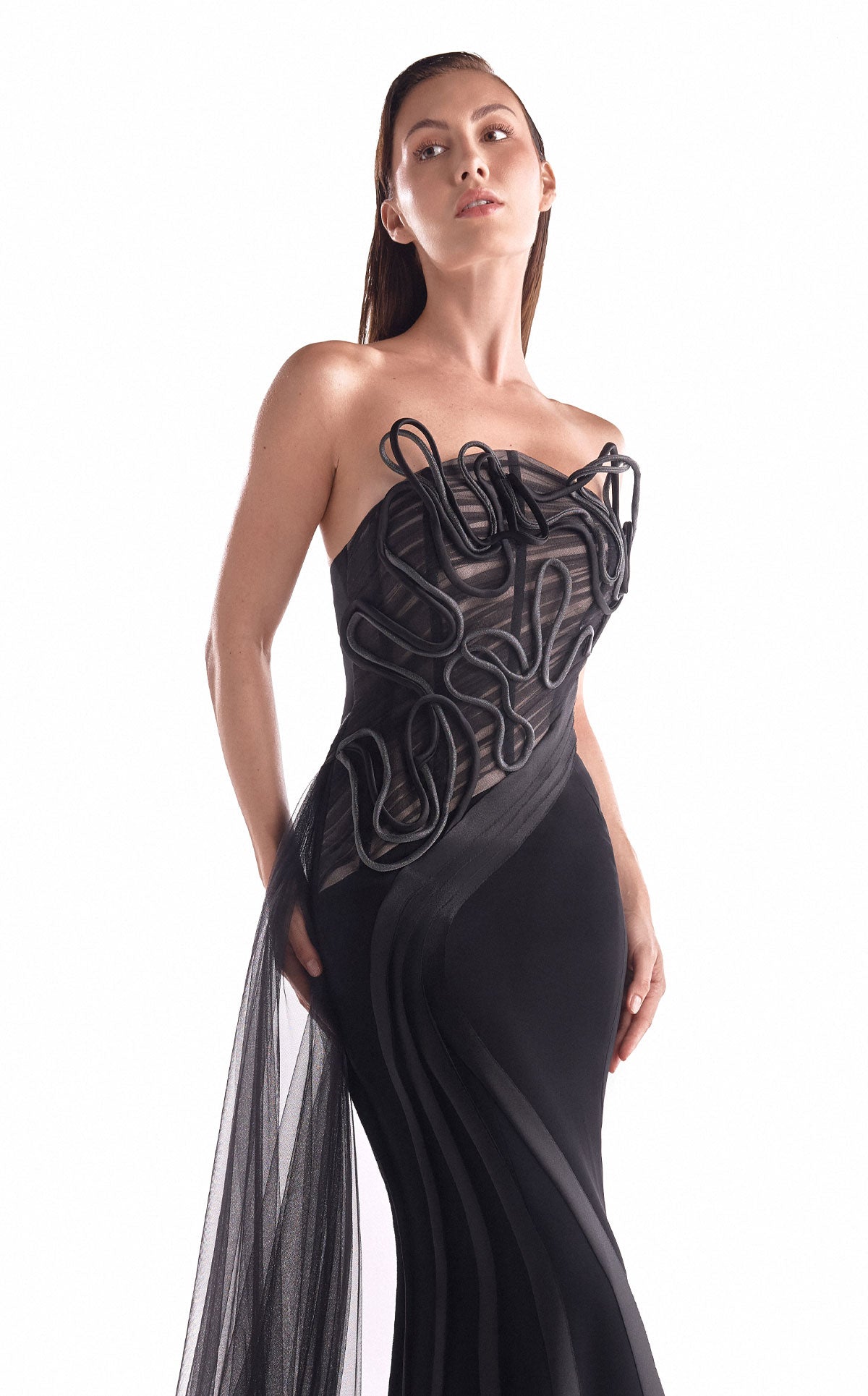 MNM Couture G2116