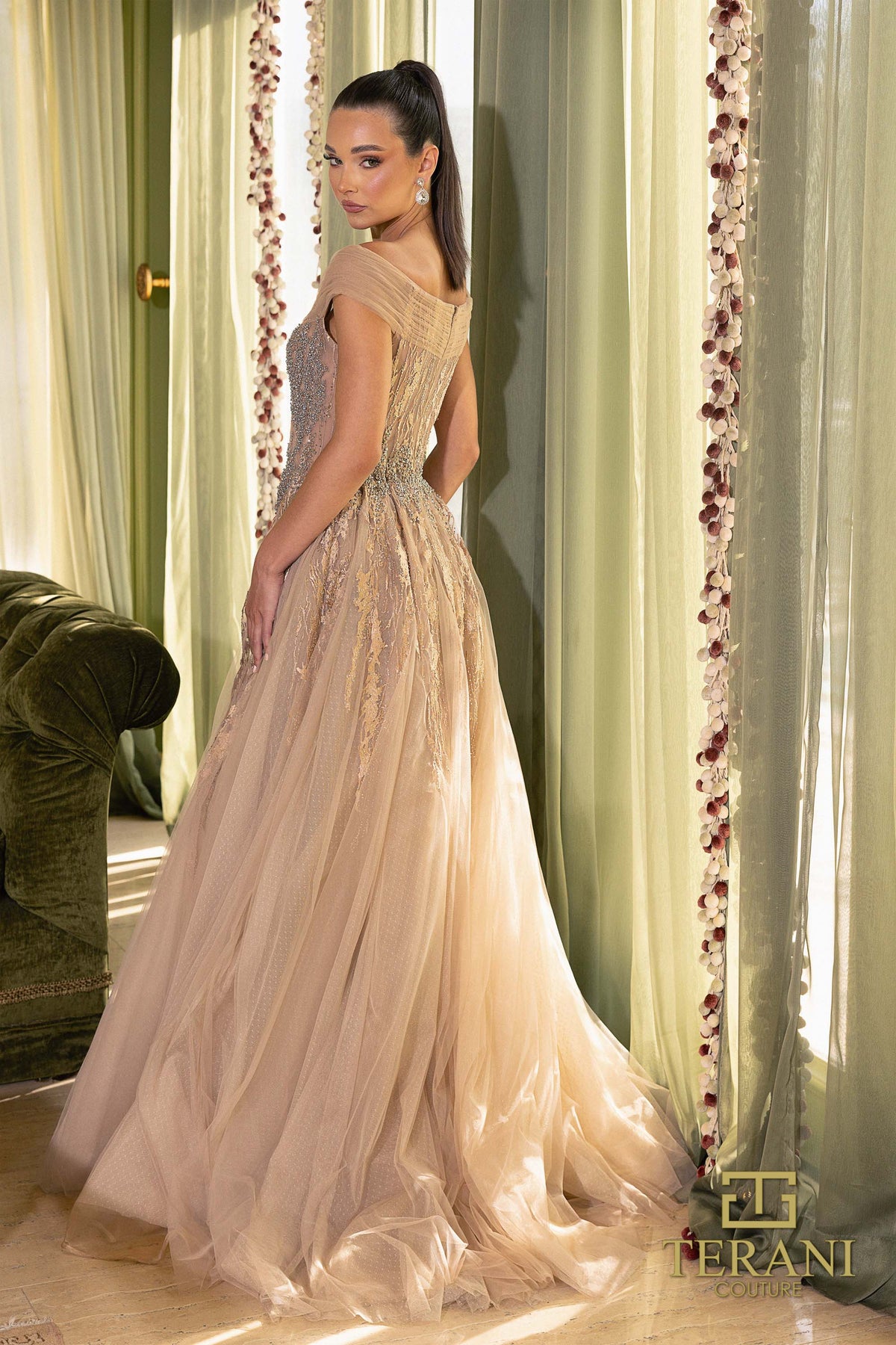 Terani Couture 242M3347 Taupe