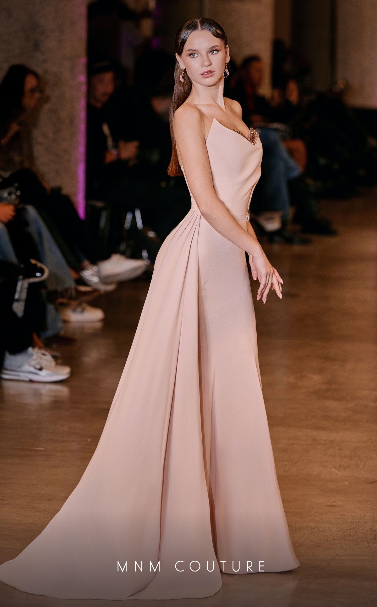 MNM Couture J03584