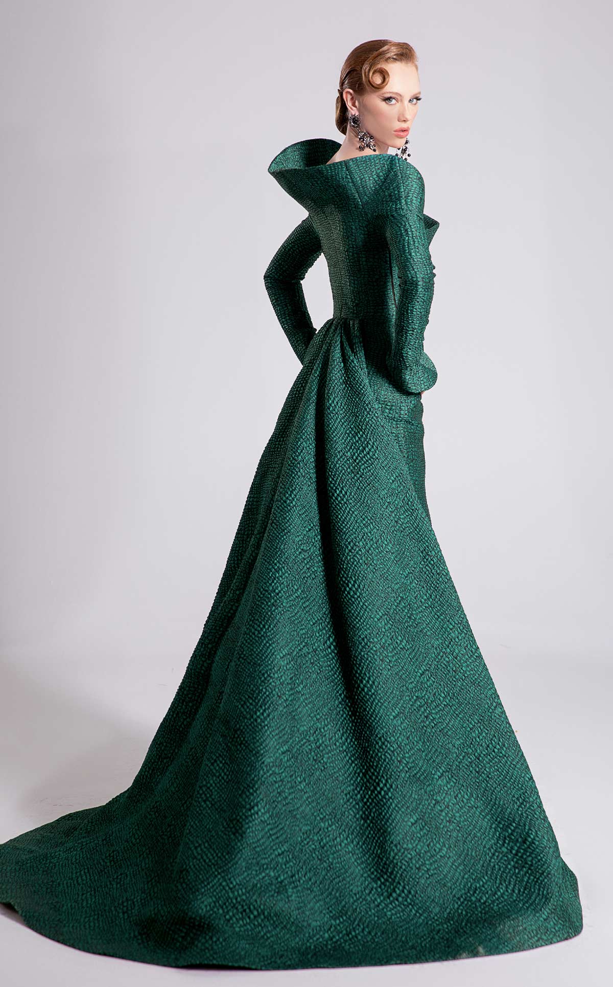 MNM Couture F02910