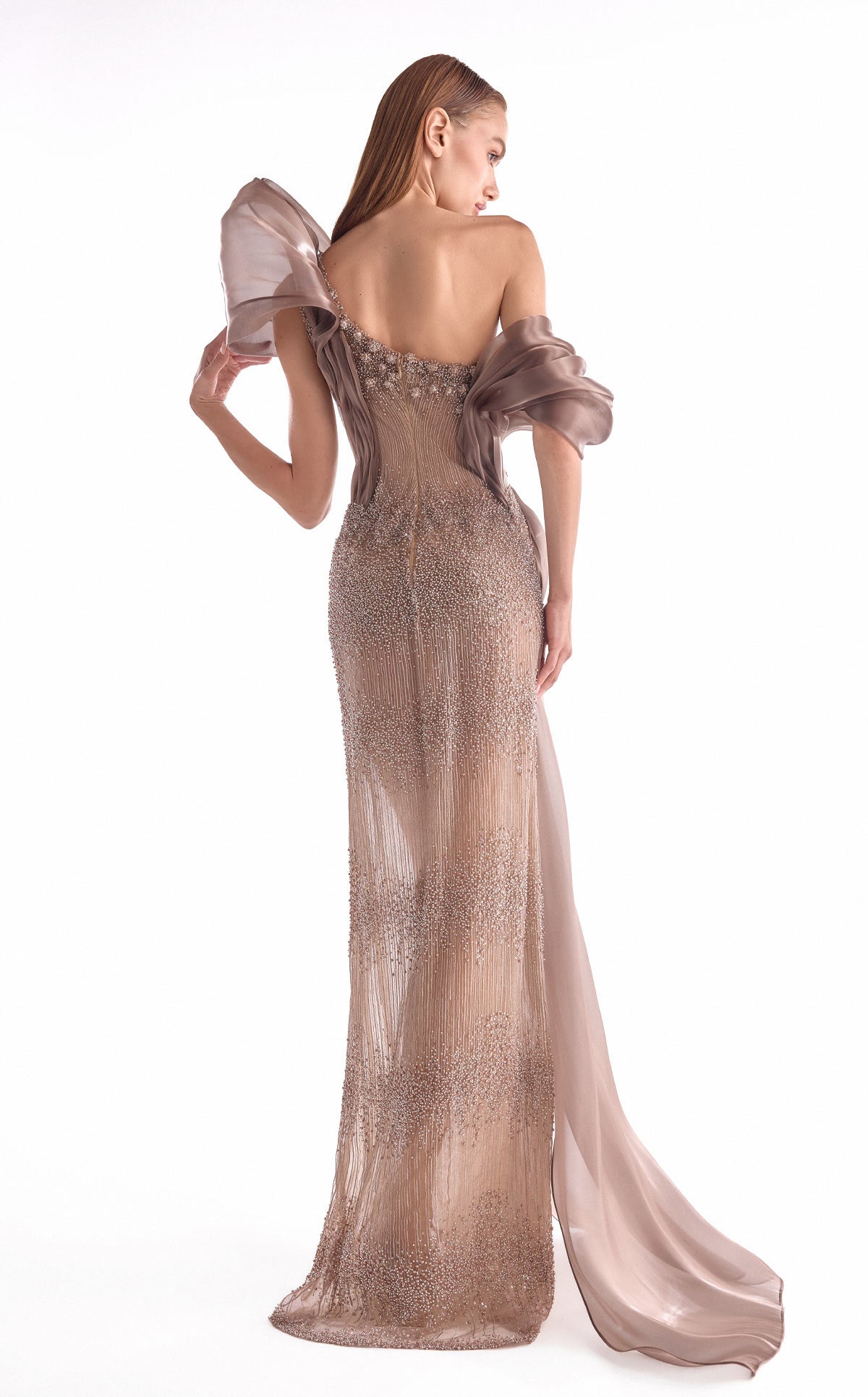 MNM Couture G2105