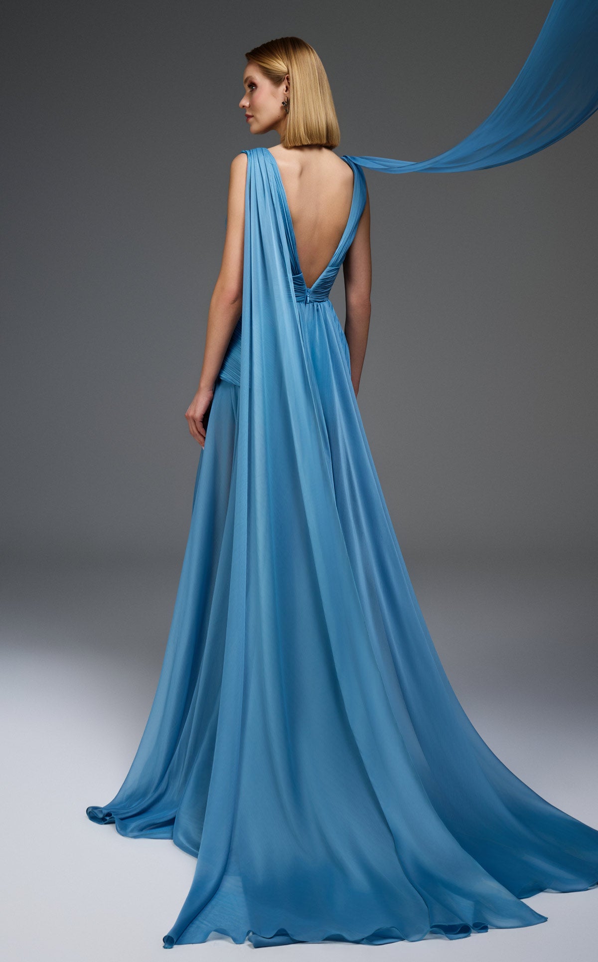 MNM Couture E0121