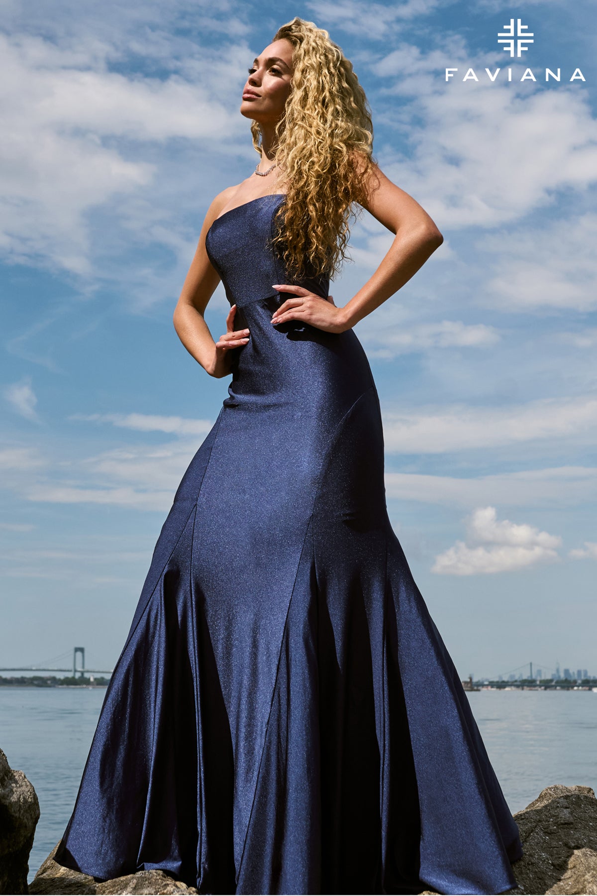 Faviana E11660 NAVY