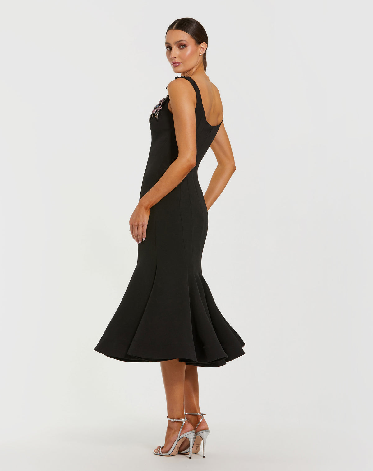 Mac Duggal 11948
