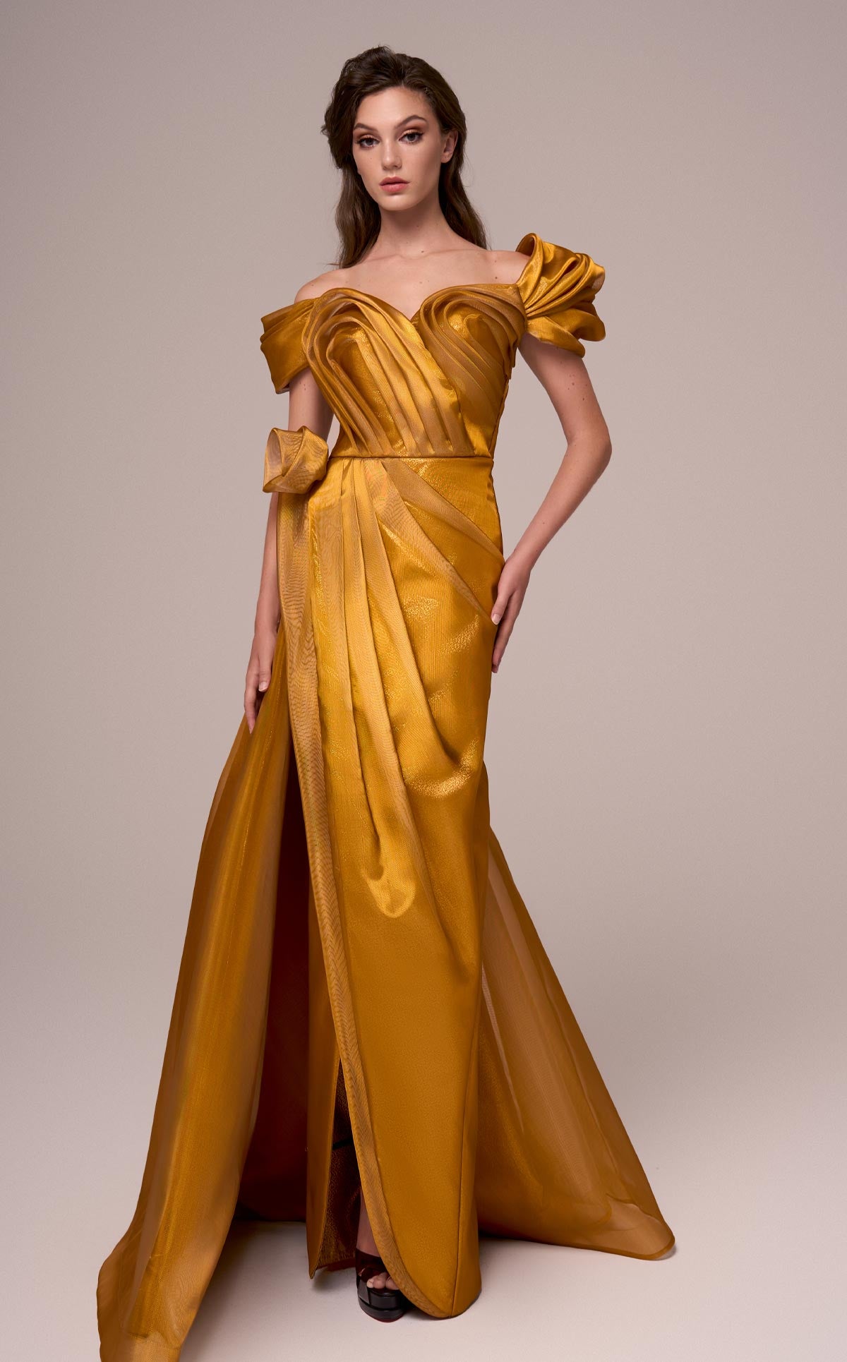 MNM Couture F02884 GOLD