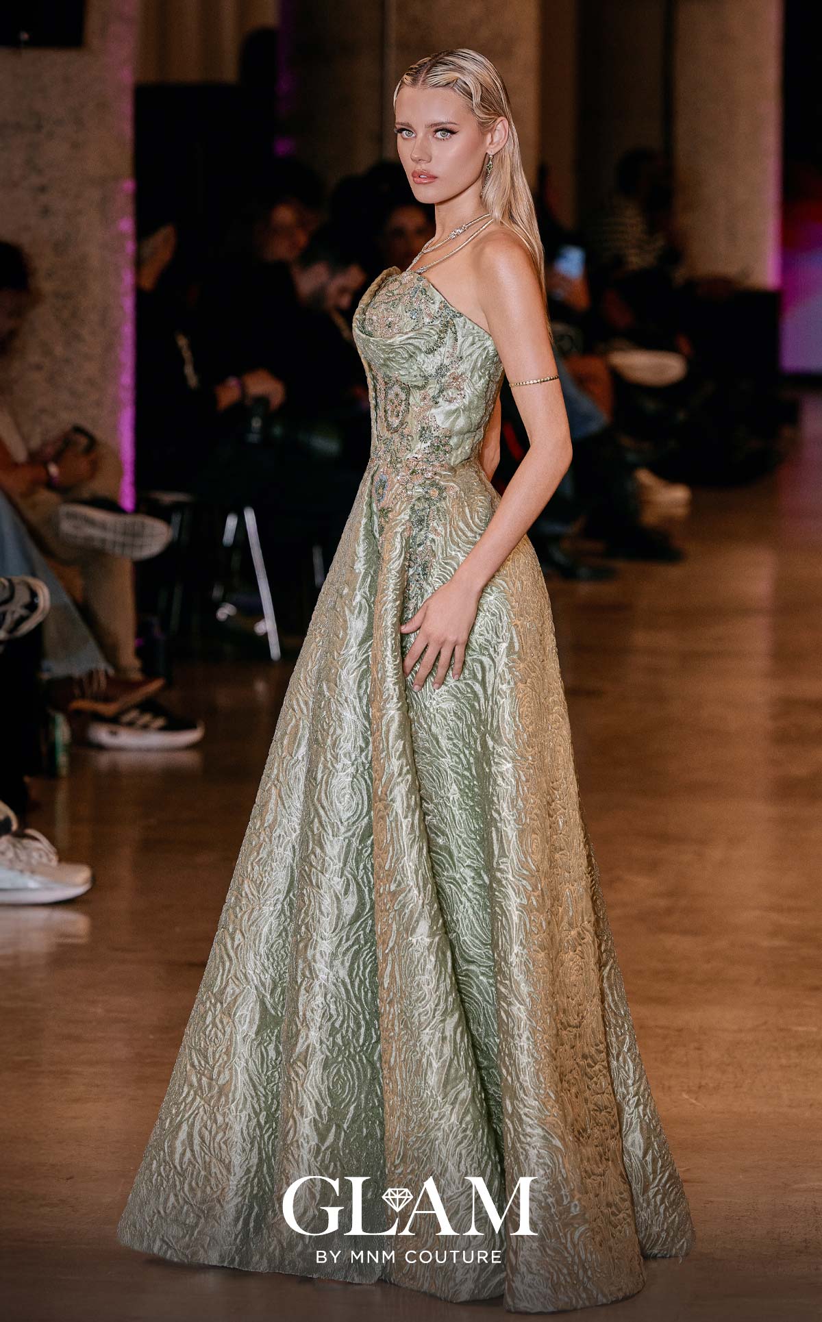 MNM Couture Q3355