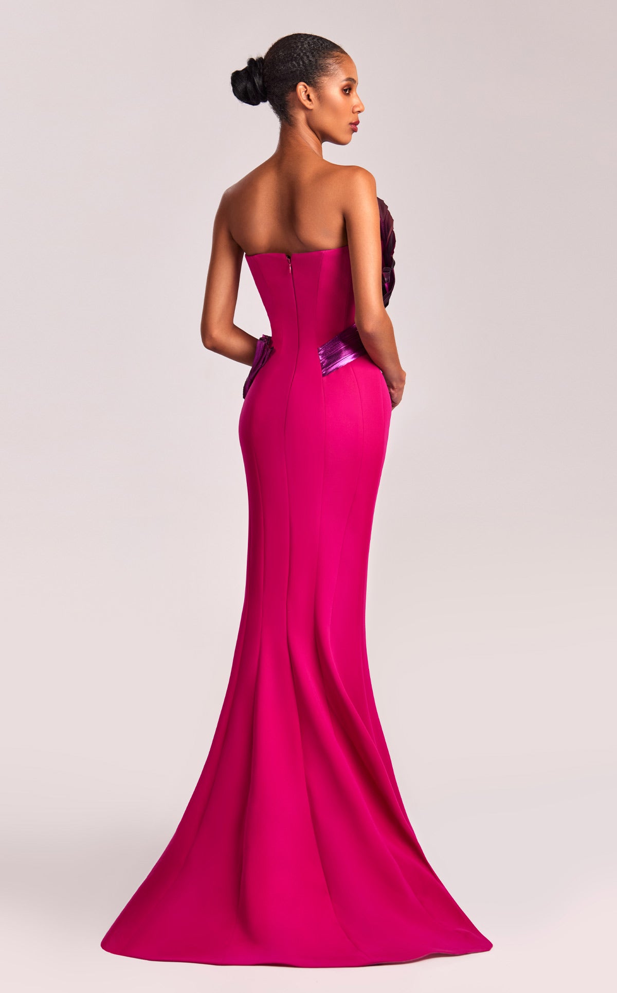 MNM Couture G1838