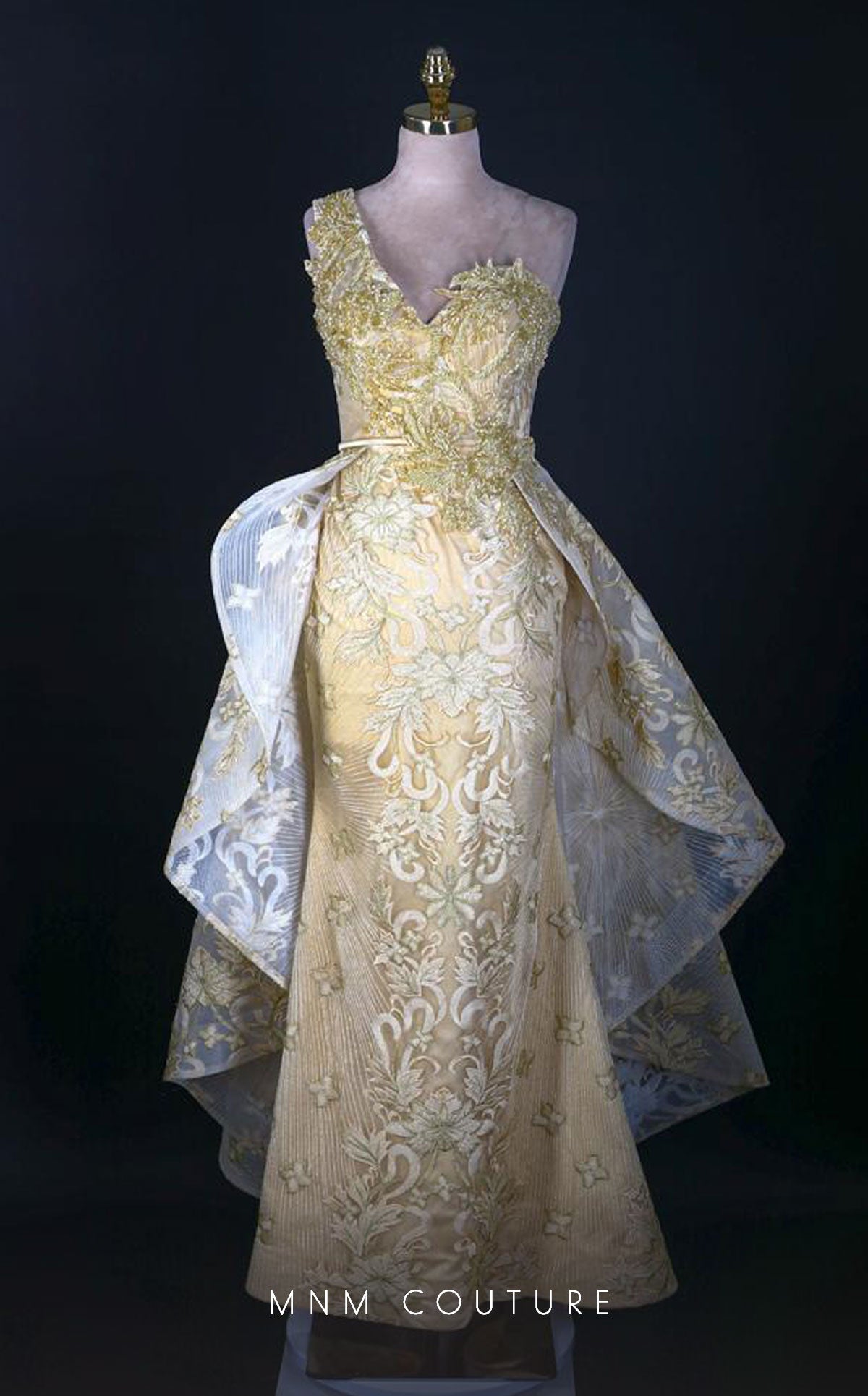 MNM Couture V6418