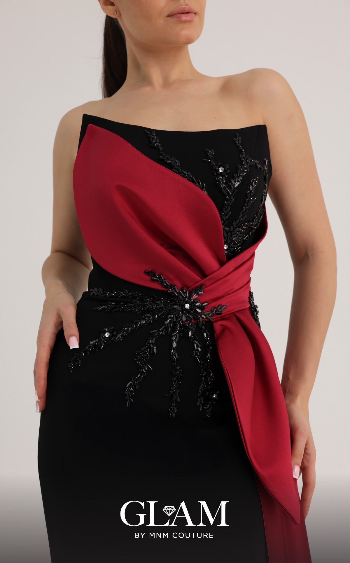 MNM Couture O07861