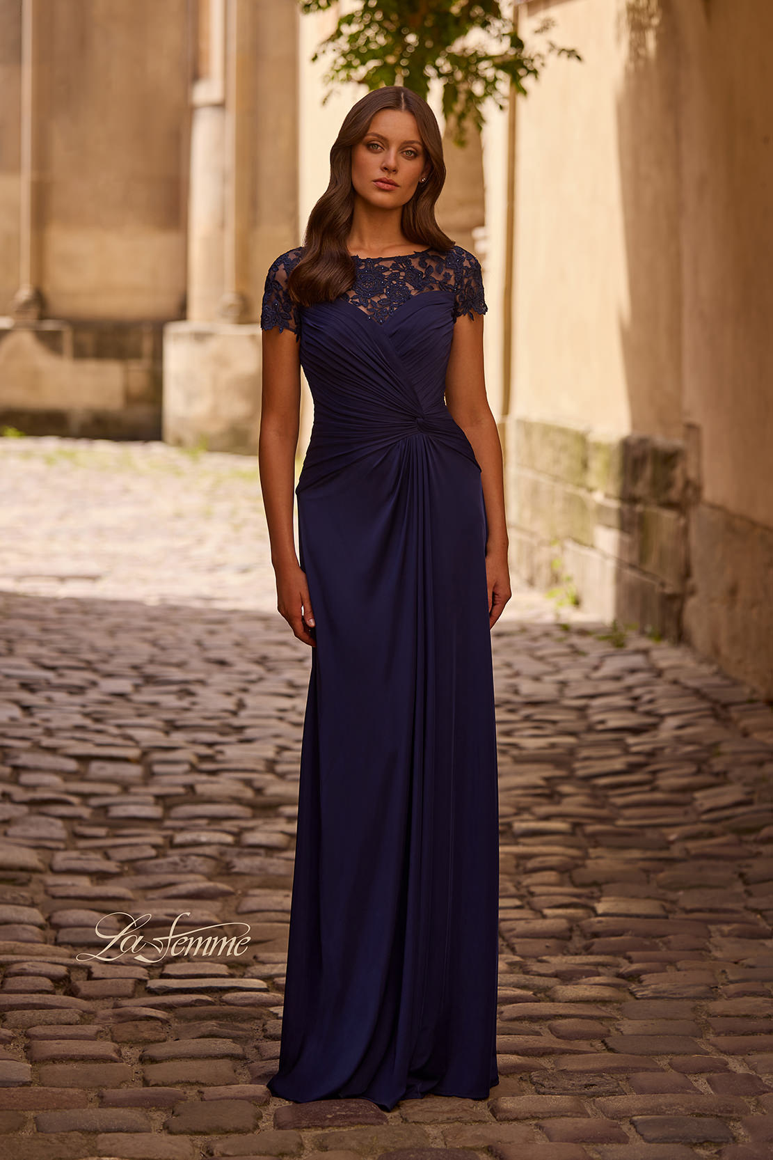 La Femme 28029