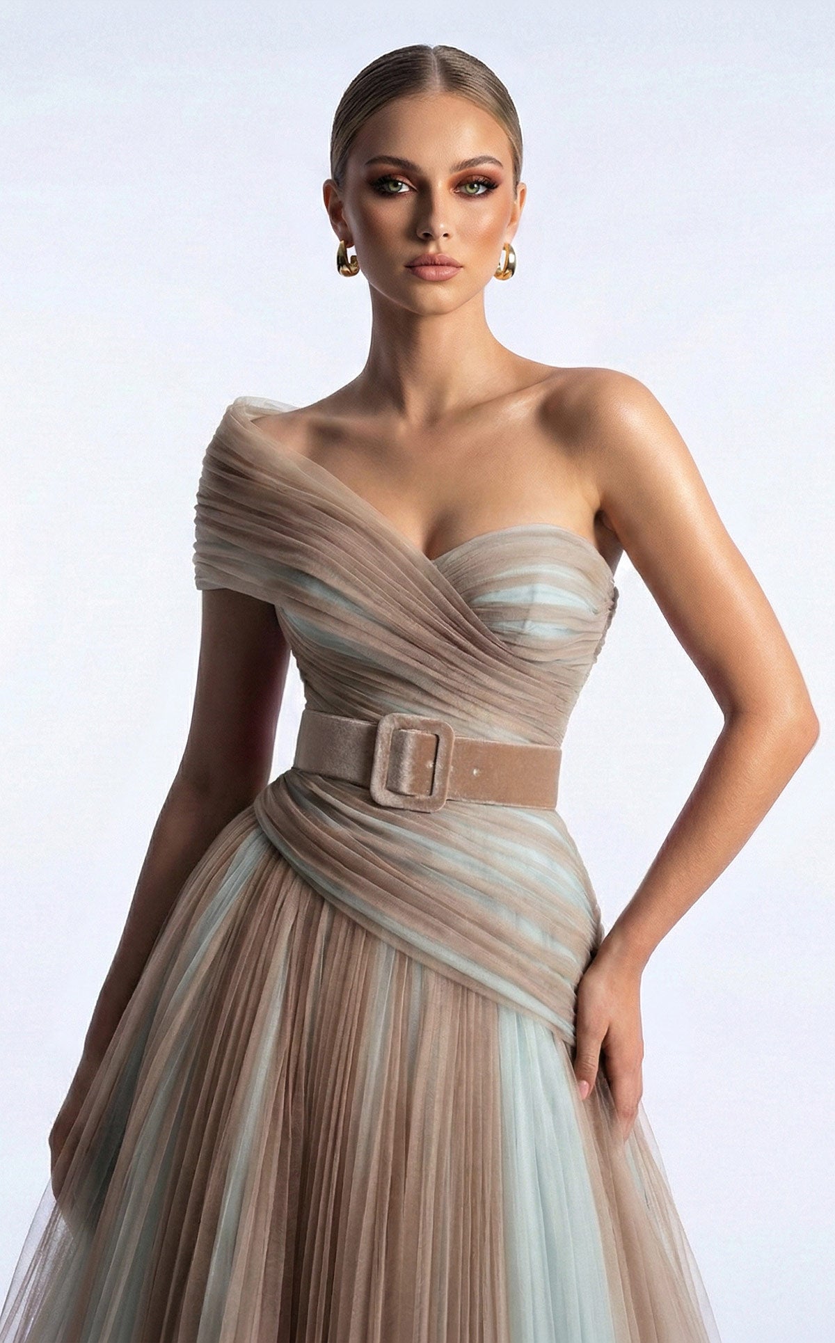 MNM Couture F03008