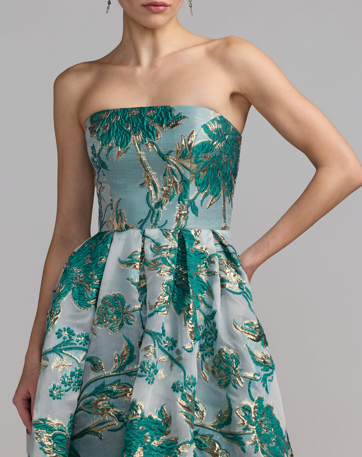 Mac Duggal 20716