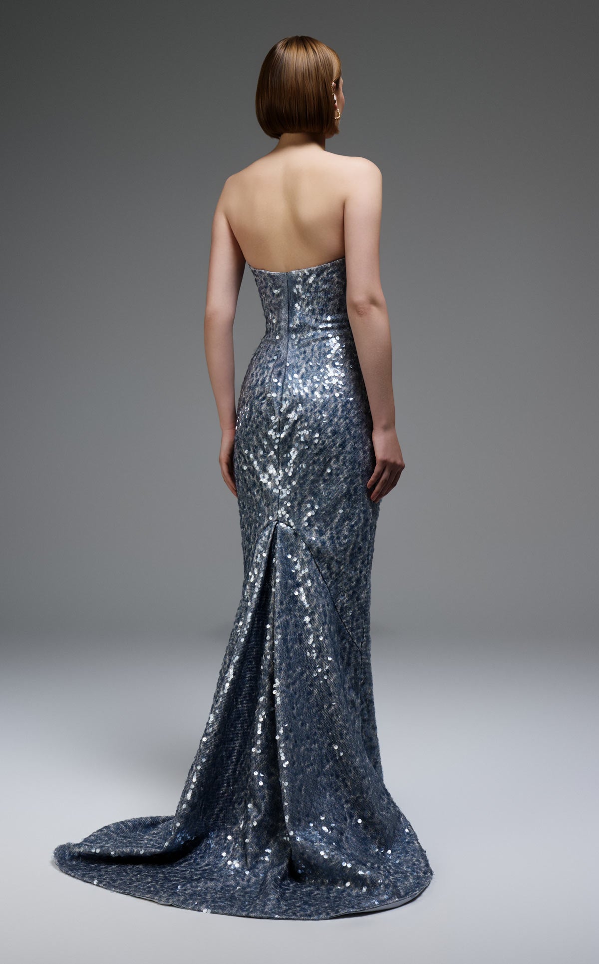MNM Couture E0105