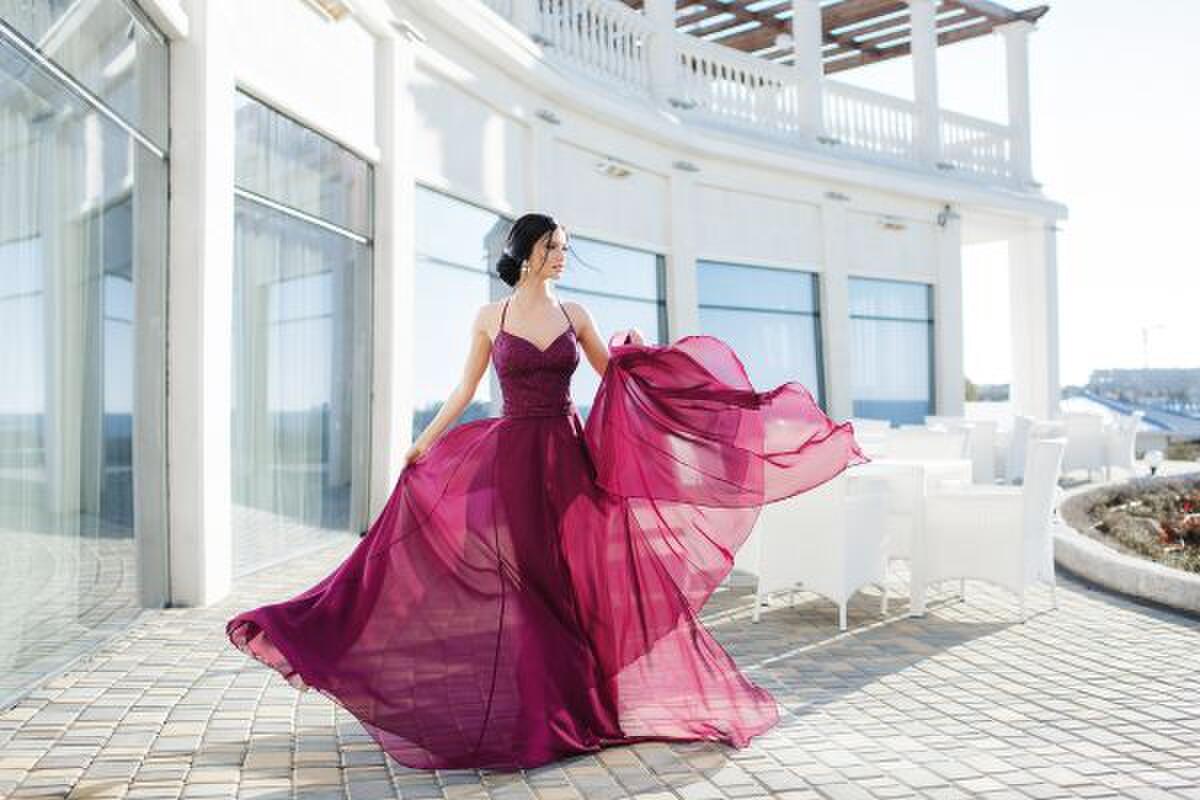 4 Ways To Wear a Formal Dress Multiple Times