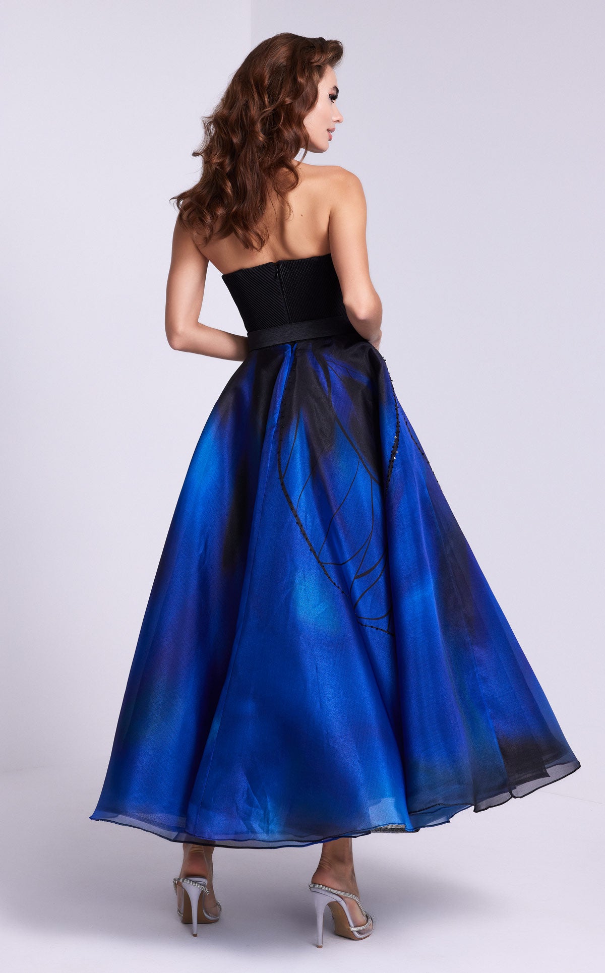 MNM Couture N0581