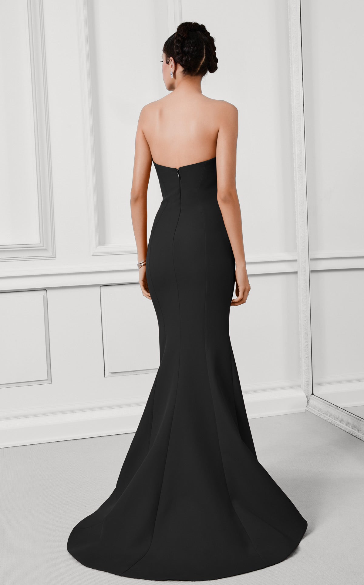 MNM Couture F03100