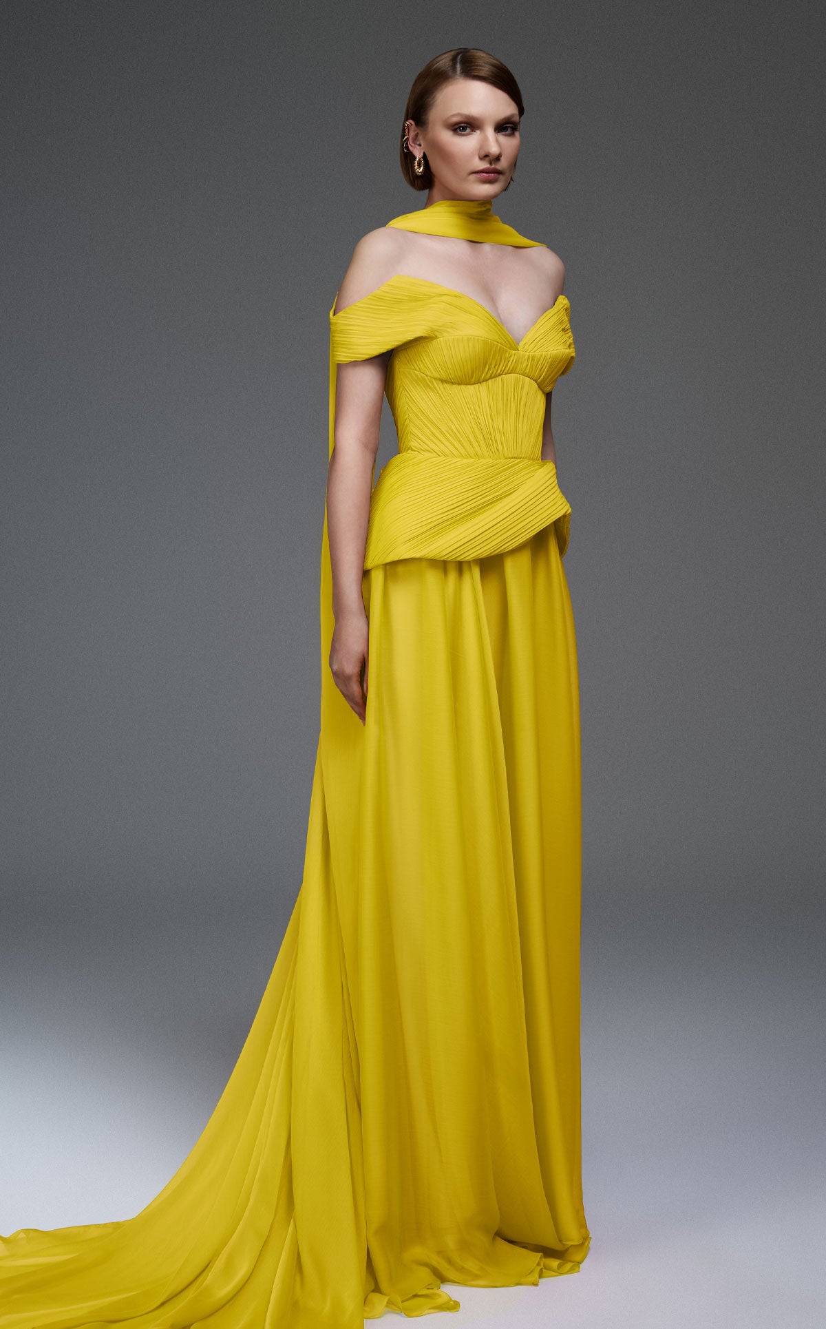 MNM Couture E0119