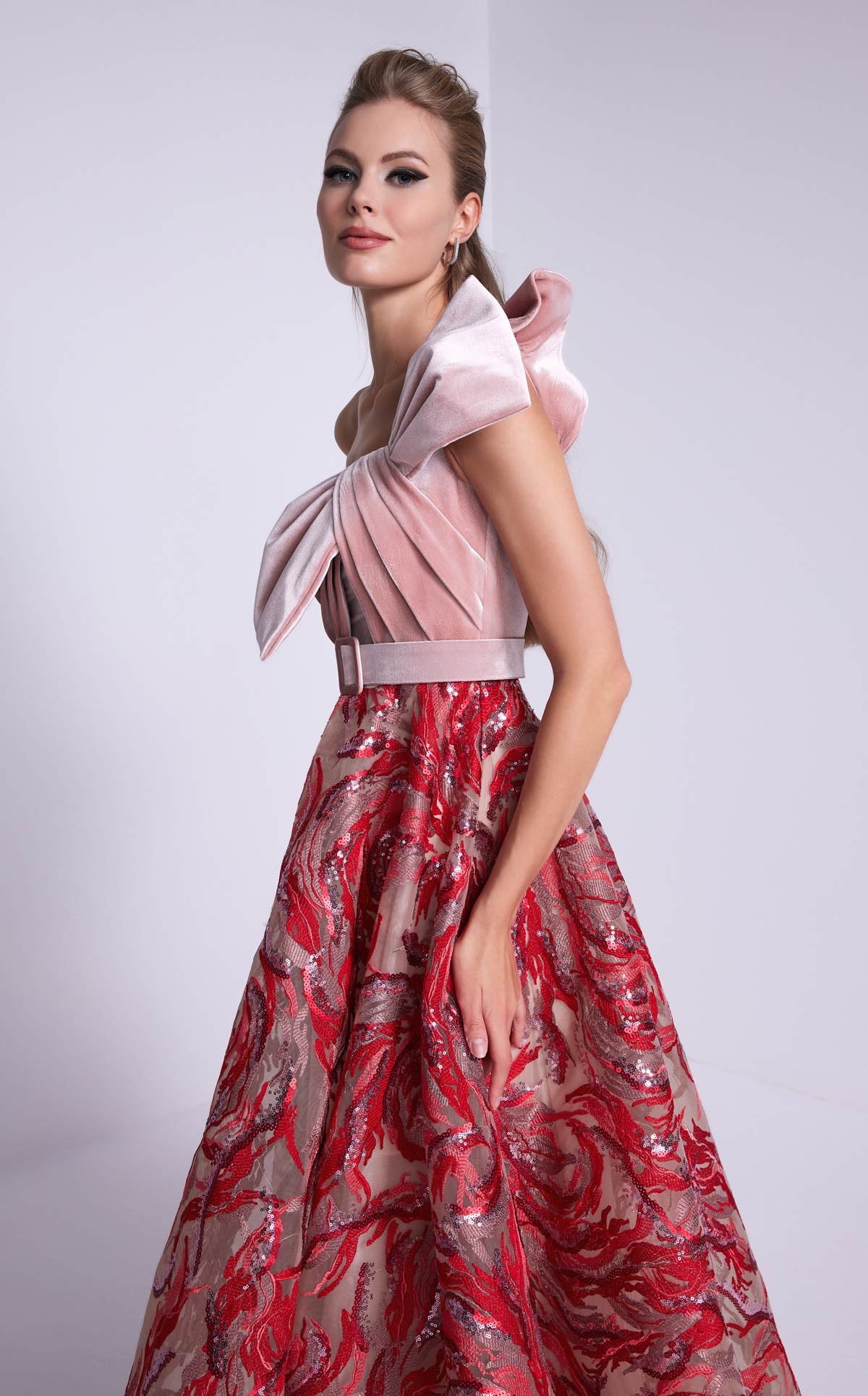 MNM Couture N0576