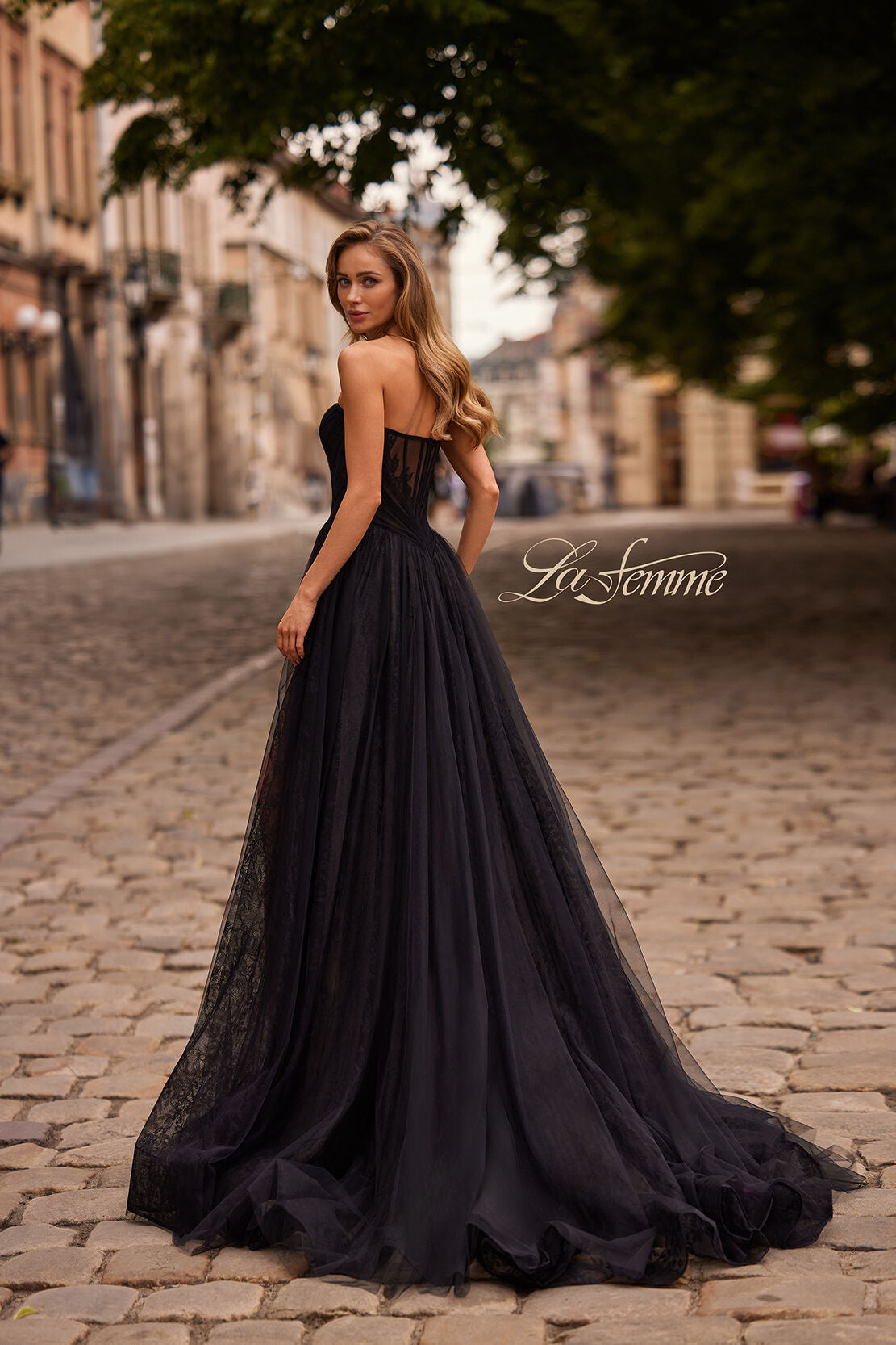 La Femme 33307 BLACK