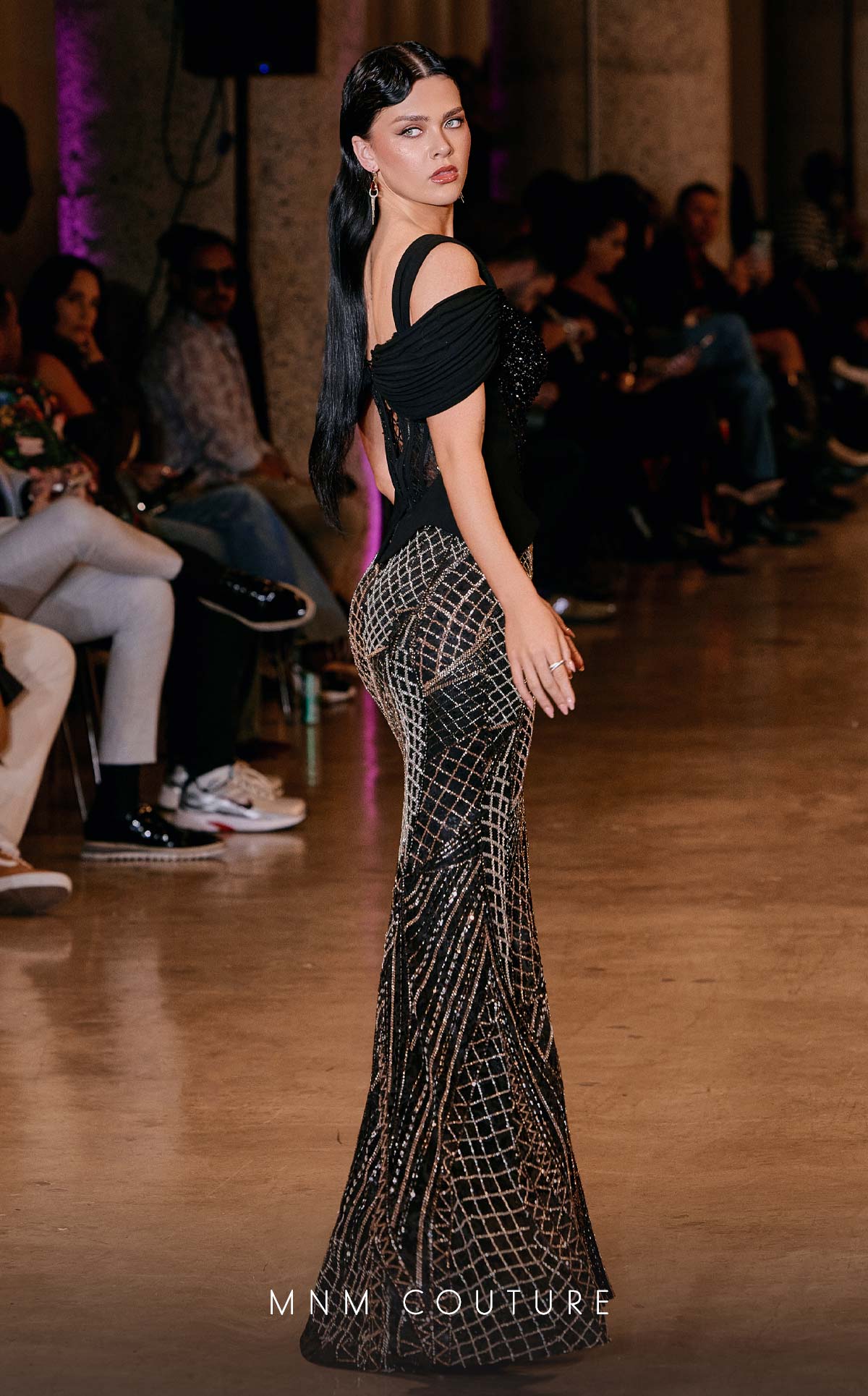 MNM Couture J03603