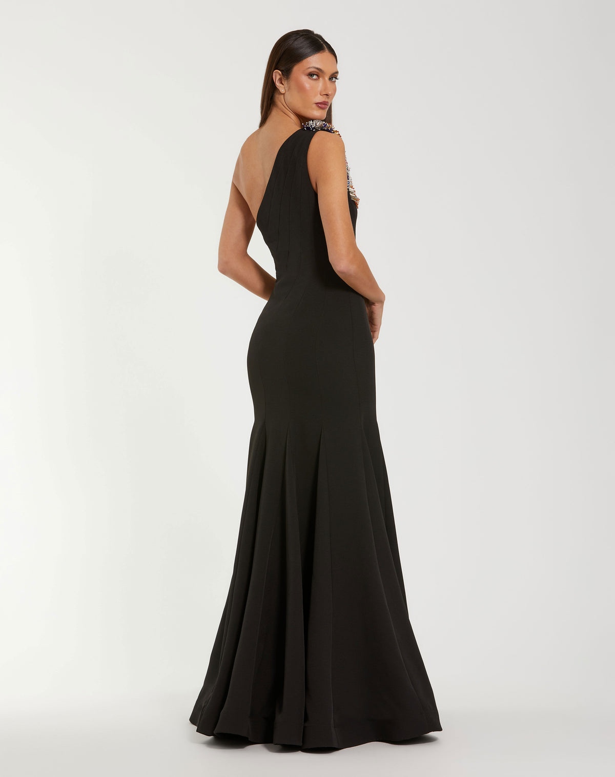 Mac Duggal 11843