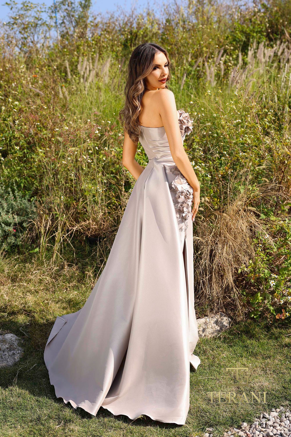 Terani Couture 252E5116